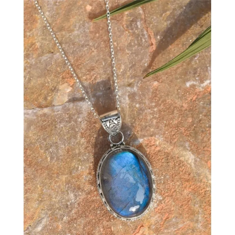 YS Gems Sterling Silver Labradorite Gemstone Pendant - 0.83 x 1.61 sold by Zulily