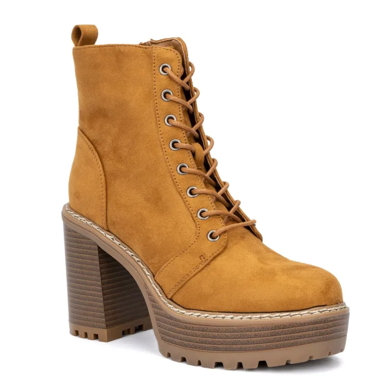 Olivia Miller Women's Evie Ankle Boots sold by Zulily