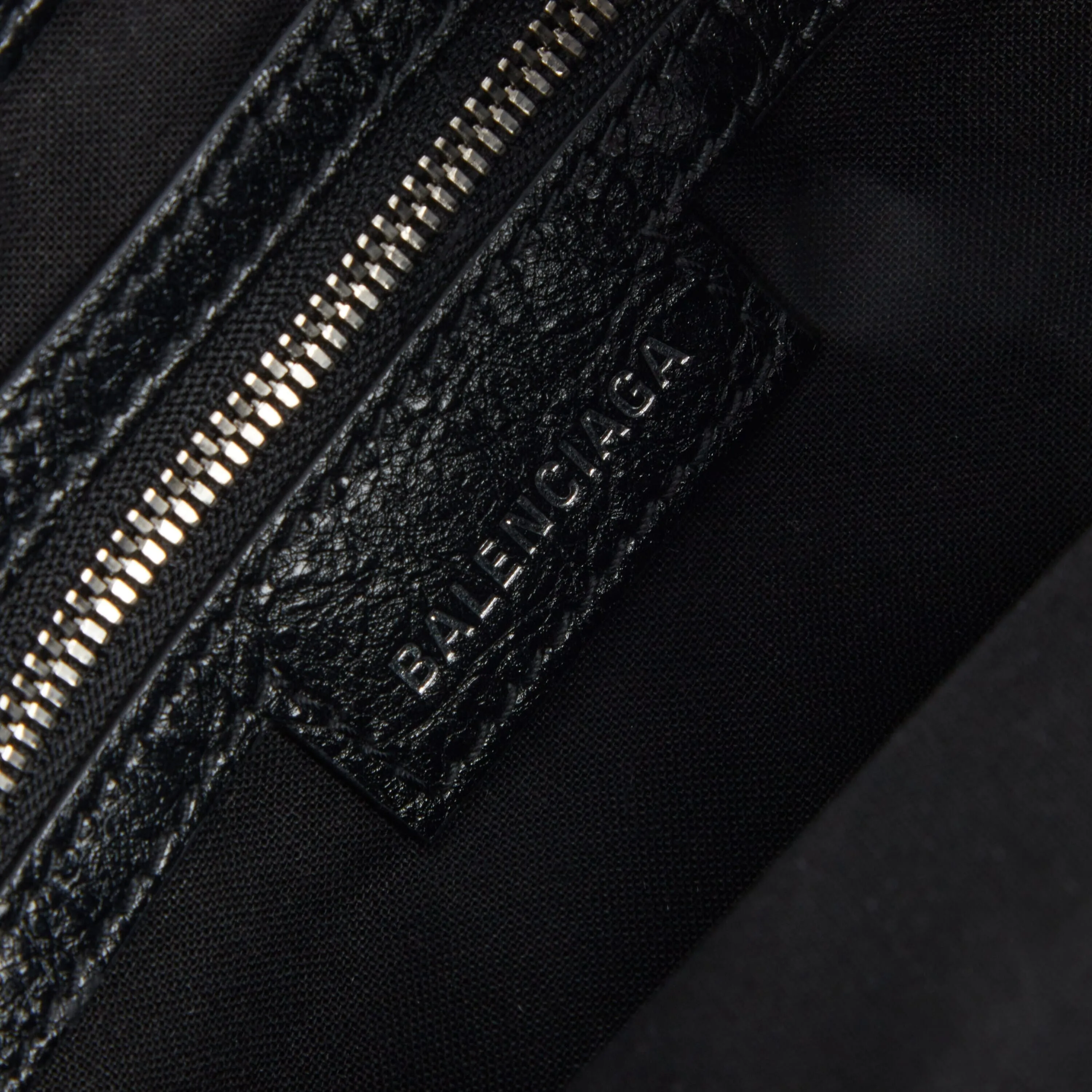 Balenciaga Le Cagole Bucket Bag Small Motocross (Pre-Owned) - One Size sold by Zulily