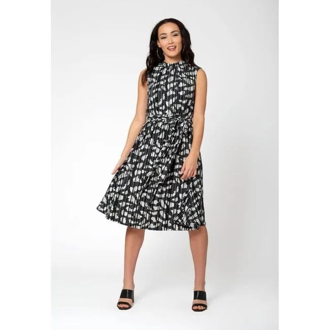 Leota Women's Mindy Sleeveless Midi Dress Blue sold by Zulily product image thumbnail 2