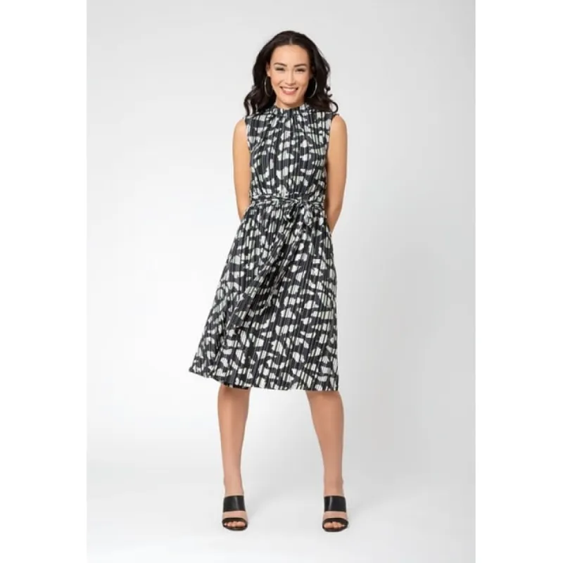 Leota Women's Mindy Sleeveless Midi Dress Blue sold by Zulily