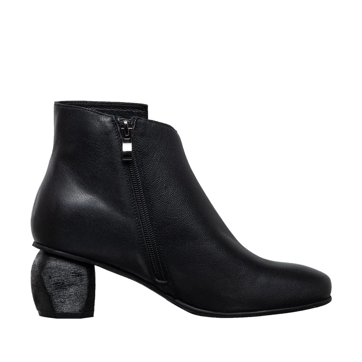 P16 Perrin Leather Boot sold by Zulily product image thumbnail 3