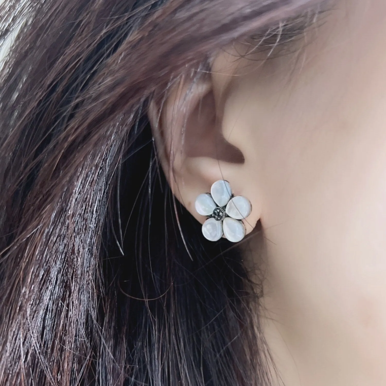 Marcasite with Mother of Pearl Sterling Silver Flower Button Earring sold by Zulily product image thumbnail 2