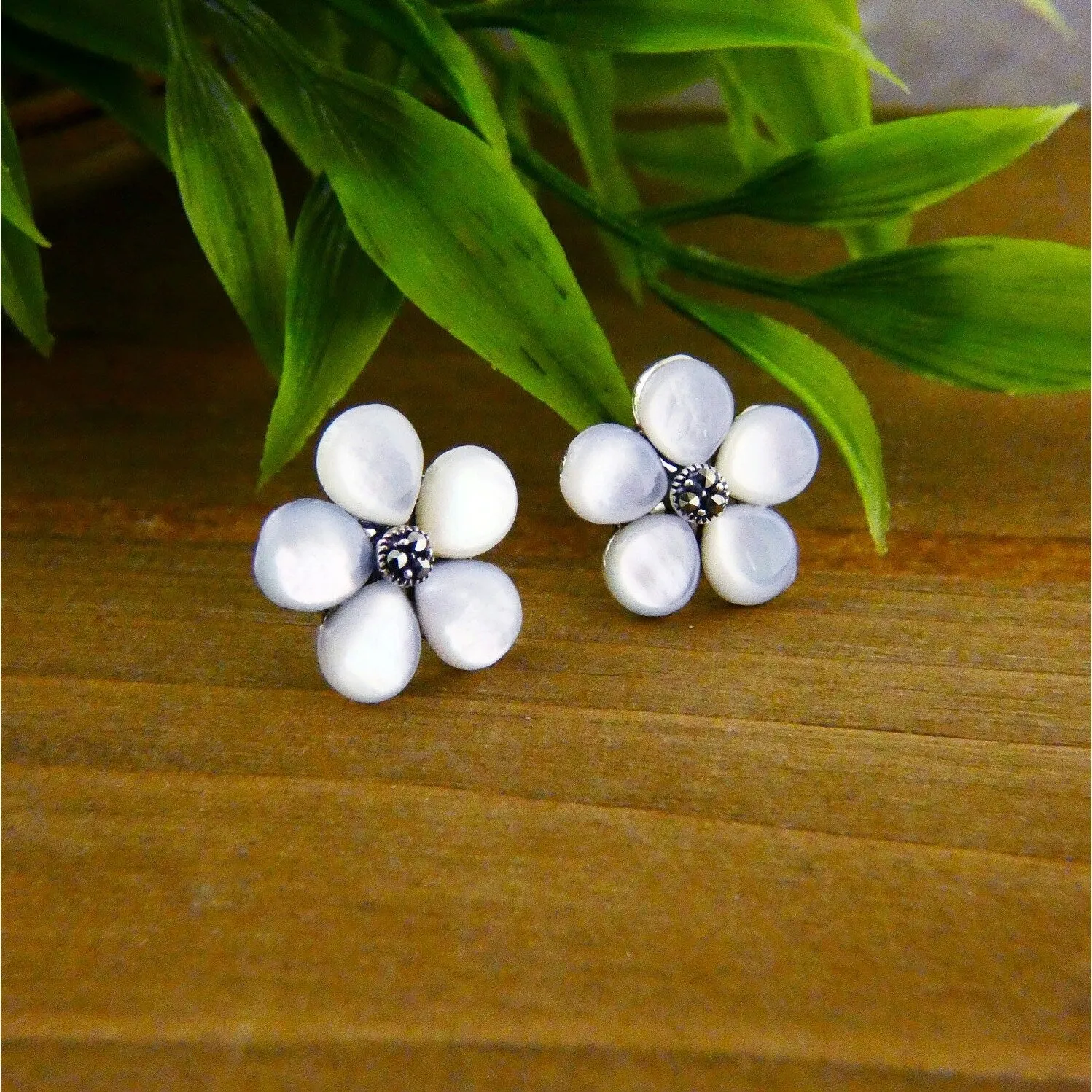 Marcasite with Mother of Pearl Sterling Silver Flower Button Earring sold by Zulily product image thumbnail 3