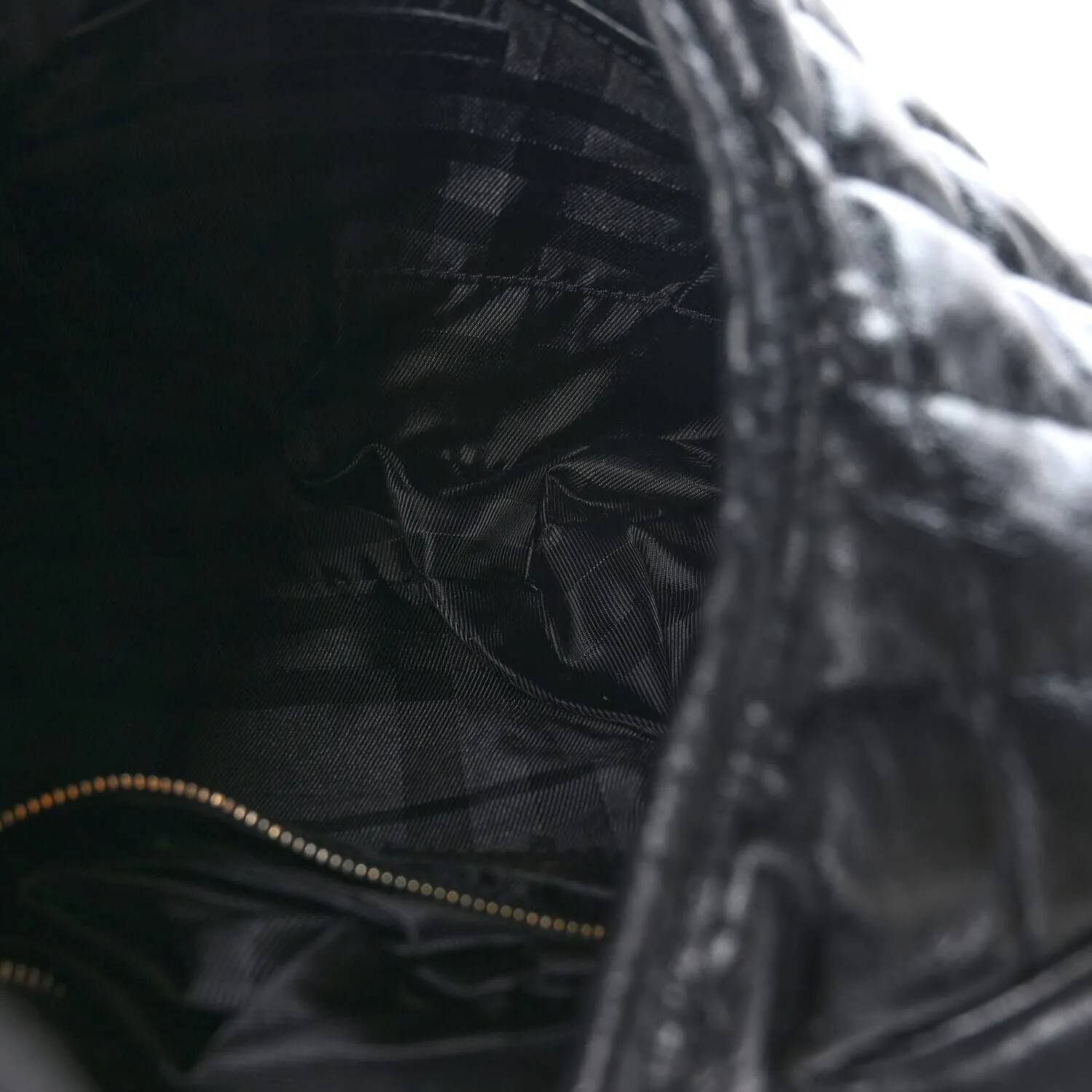 Burberry Quilted Lock Hobo Bag (Pre-Owned) sold by Zulily product image thumbnail 4