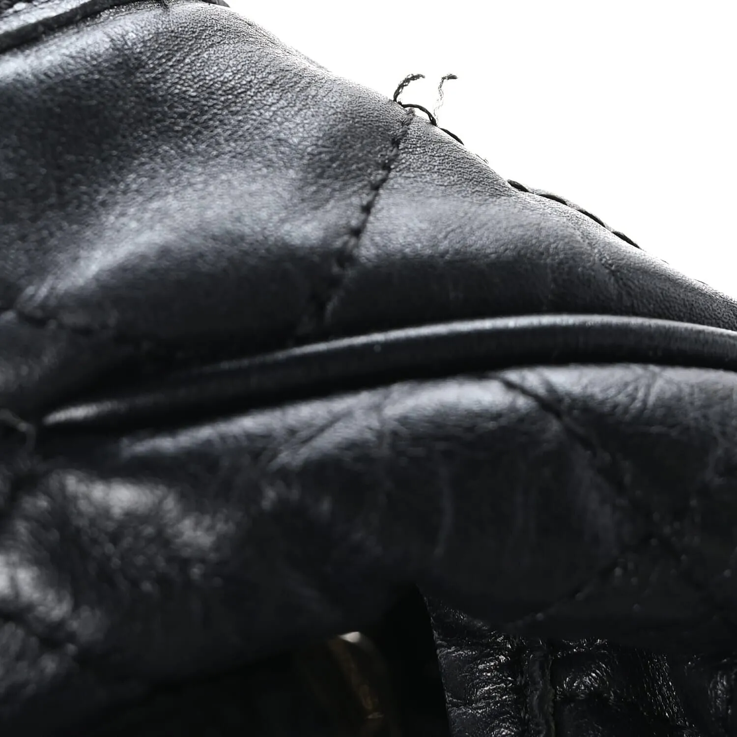 Burberry Quilted Lock Hobo Bag (Pre-Owned) sold by Zulily product image thumbnail 5