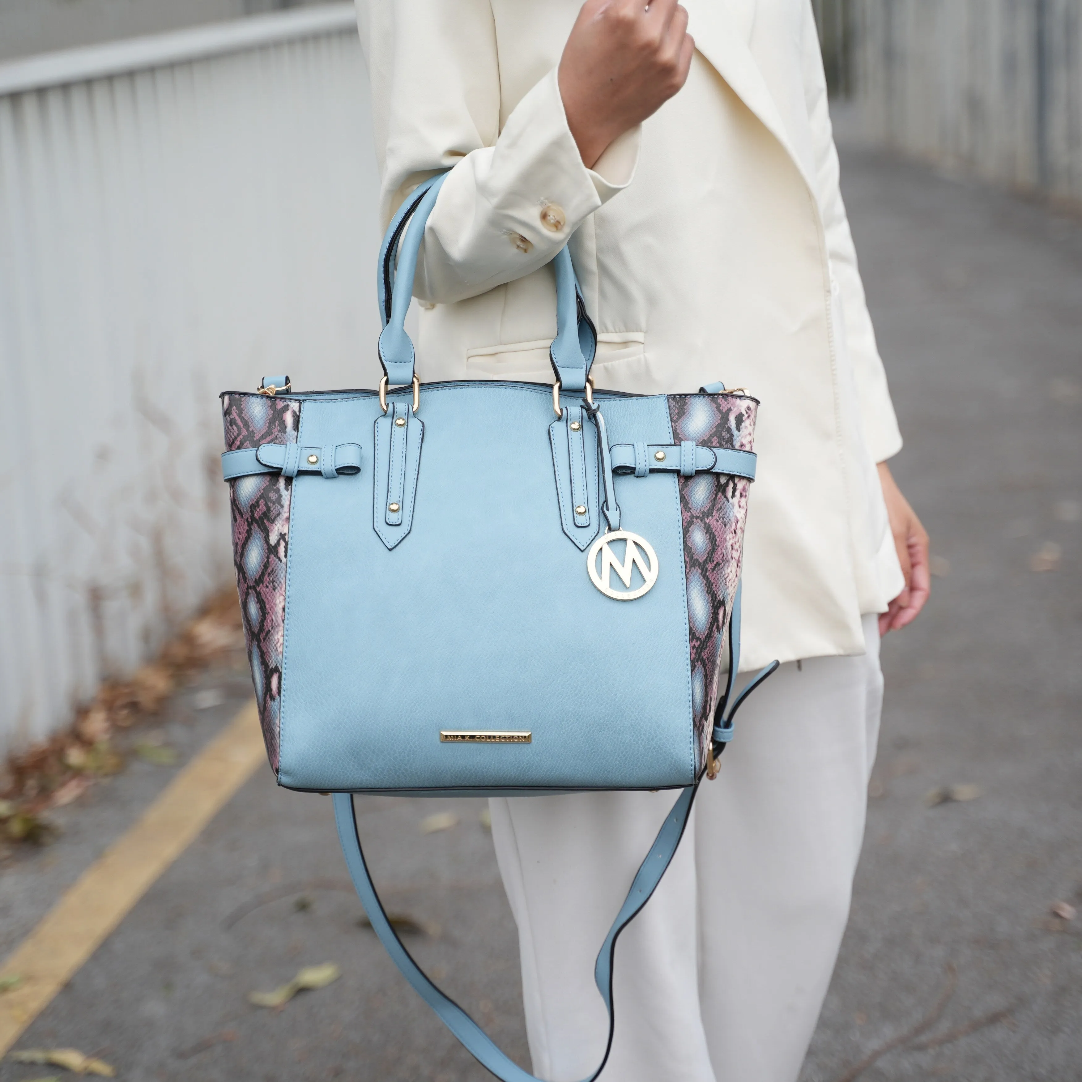 Joelle Faux-Snake Embossed Women's Tote bag & matching Wallet sold by Zulily product image thumbnail 2