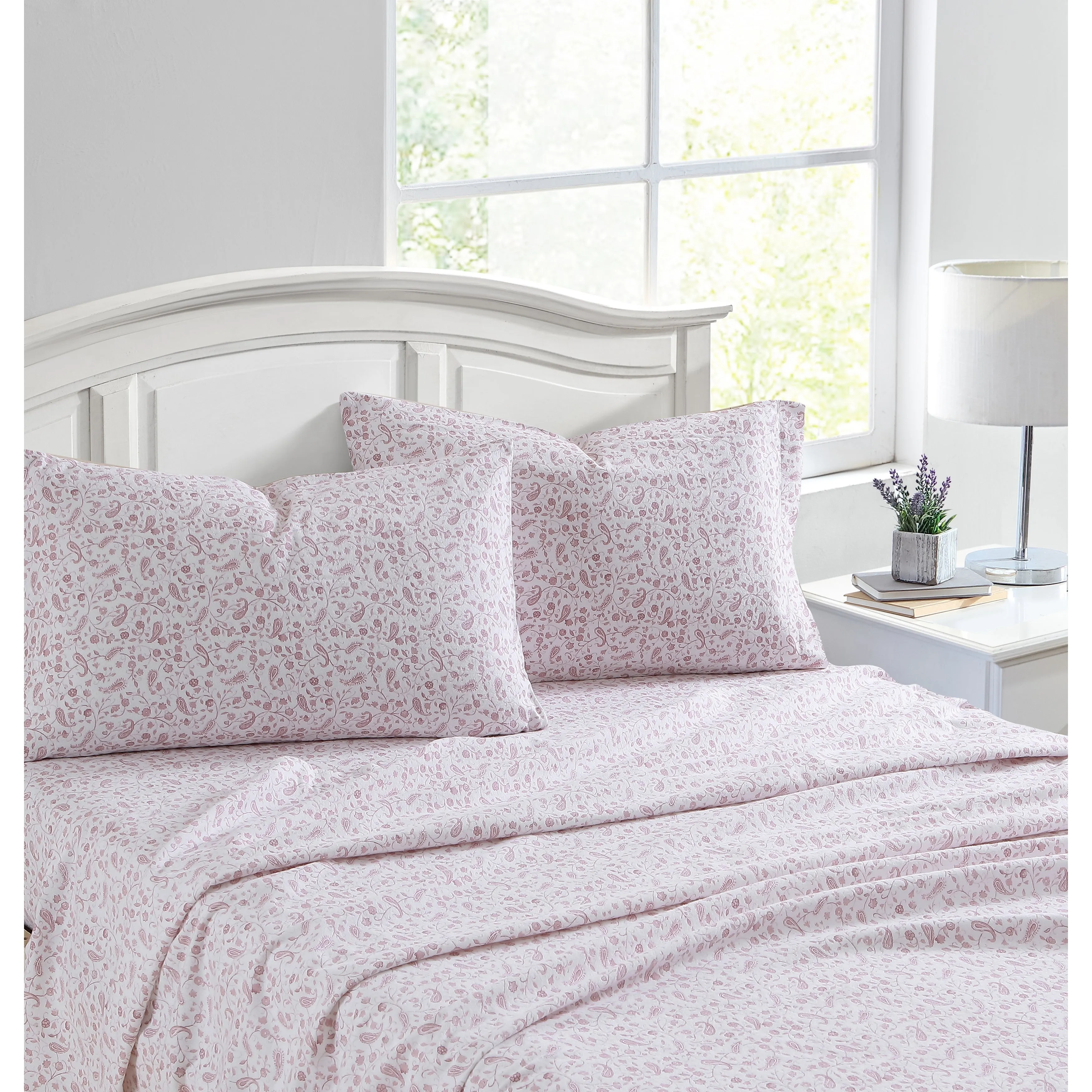 Laura Ashley Cotton Flannel Deep Pocket Sheet & Pillowcase Set sold by Zulily product image thumbnail 5