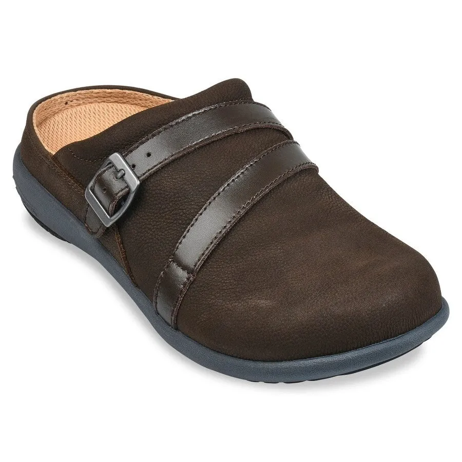 Sydney Slide sold by Zulily