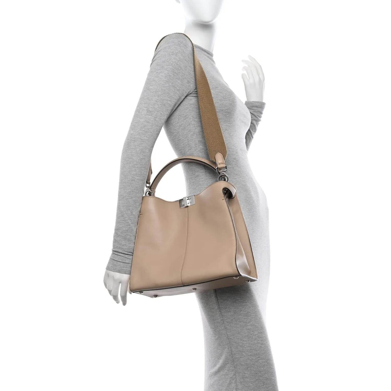 Fendi Vitello Seta Light Camoscio Medium Peekaboo X-Lite Amido Ciclamino (Pre-Owned sold by Zulily product image thumbnail 2