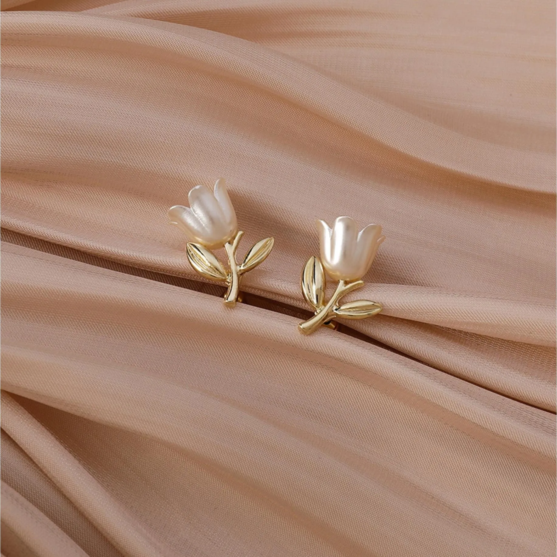 Pearlescent Tulip Flower Stud Earrings - White sold by Zulily product image thumbnail 2