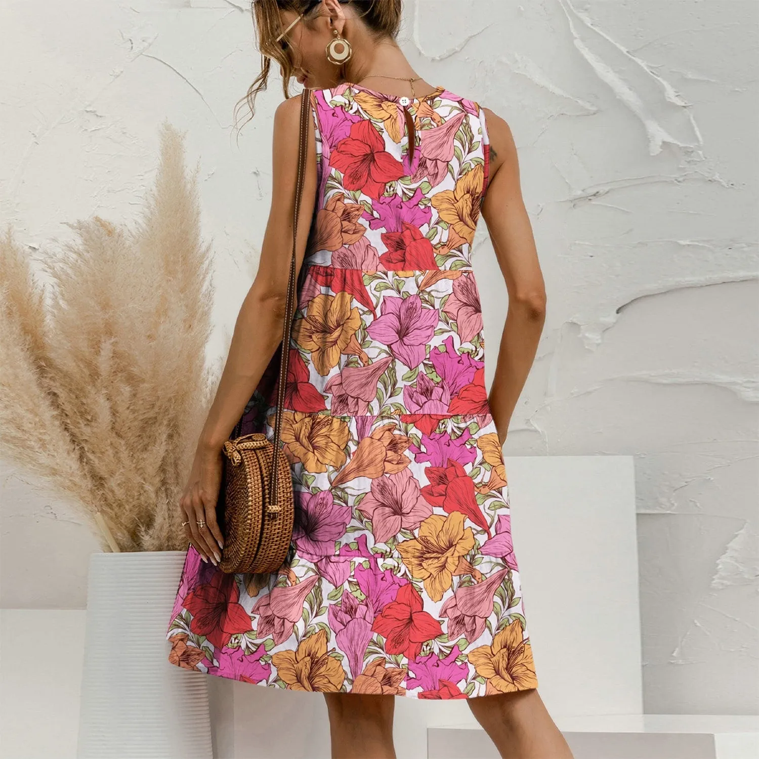 Pink & Coral Floral Tiered Round Neck Sleeveless Dress sold by Zulily product image thumbnail 2