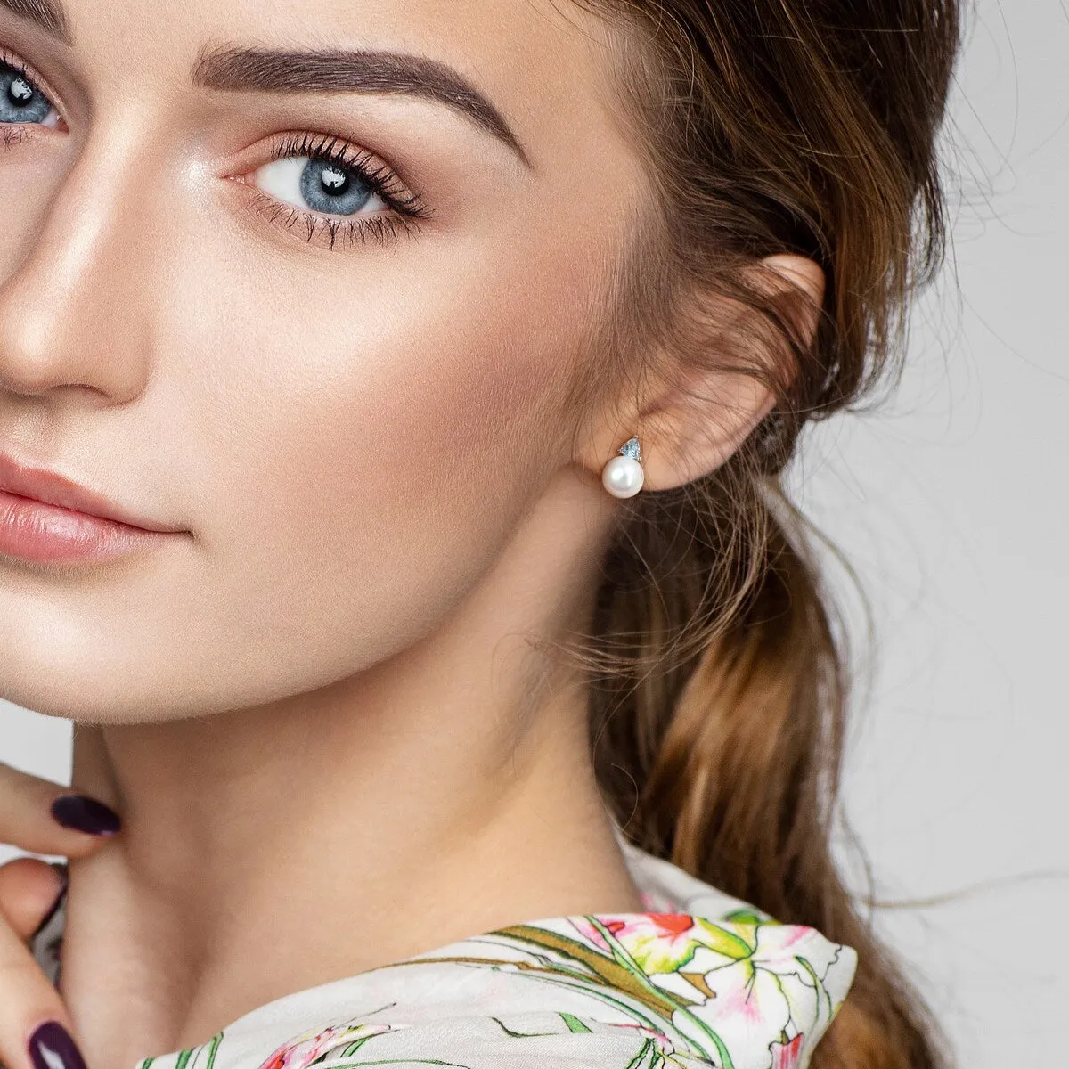 Miadora 8-8.5mm Cultured Freshwater Pearl and 1/2ct TGW Sky Blue Topaz Stud Earrings in 10k White Gold - 13 mm x 8.5 mm x 8.5 mm sold by Zulily product image thumbnail 5