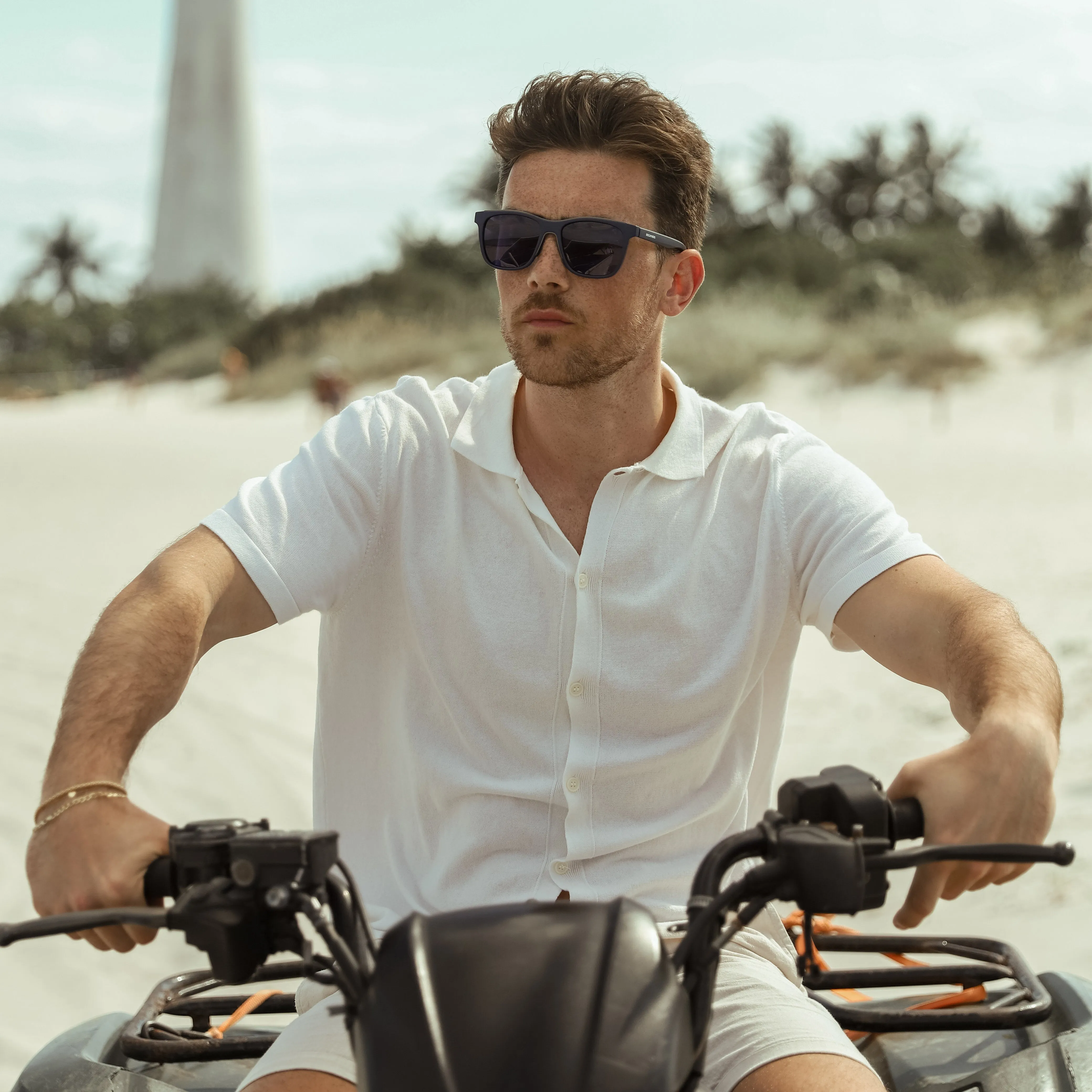 Biscayners Galen Blue Sunglasses sold by Zulily product image thumbnail 4