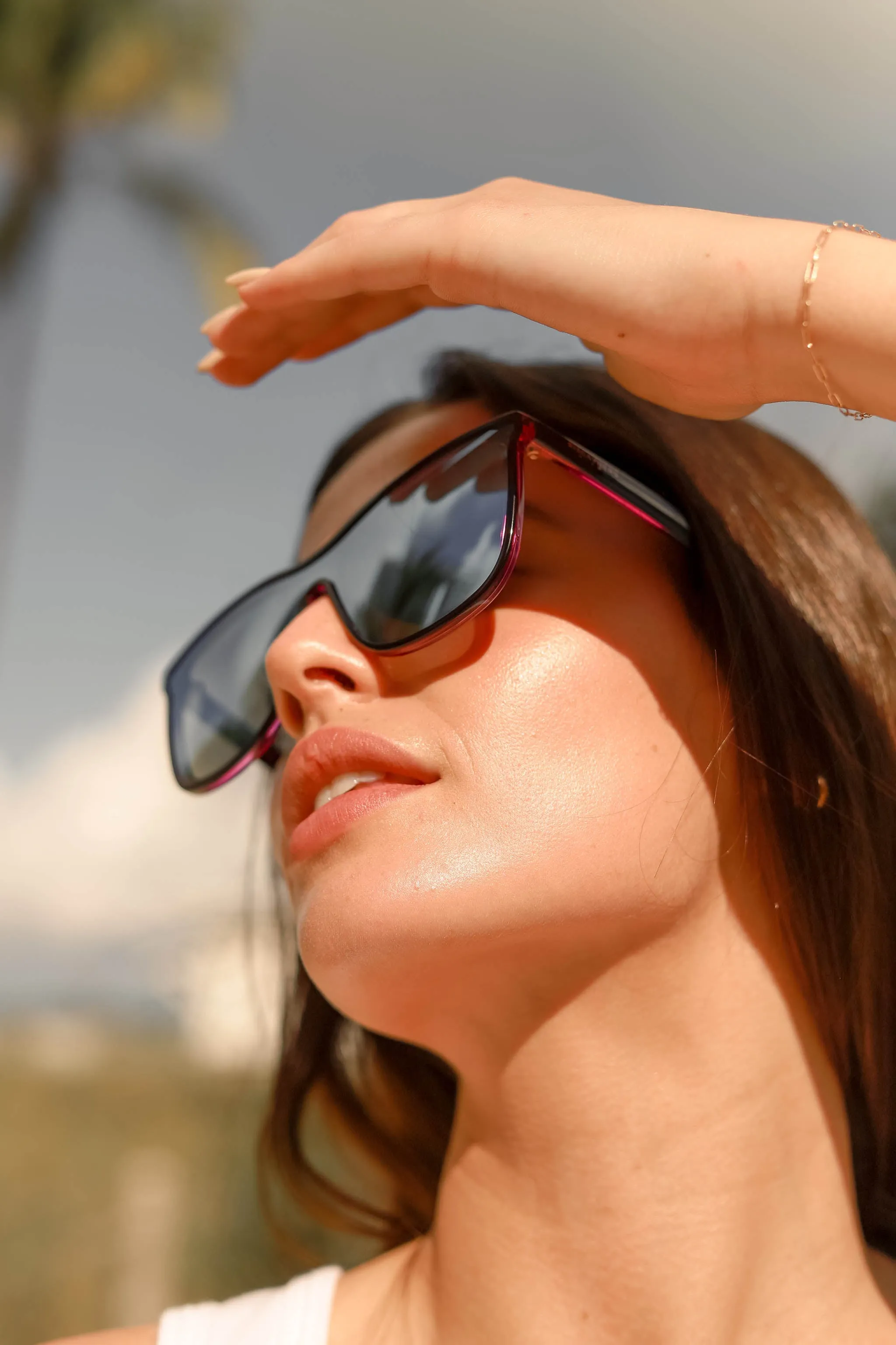 Biscayners Cranwood Magenta Women's Sunglasses sold by Zulily product image thumbnail 3