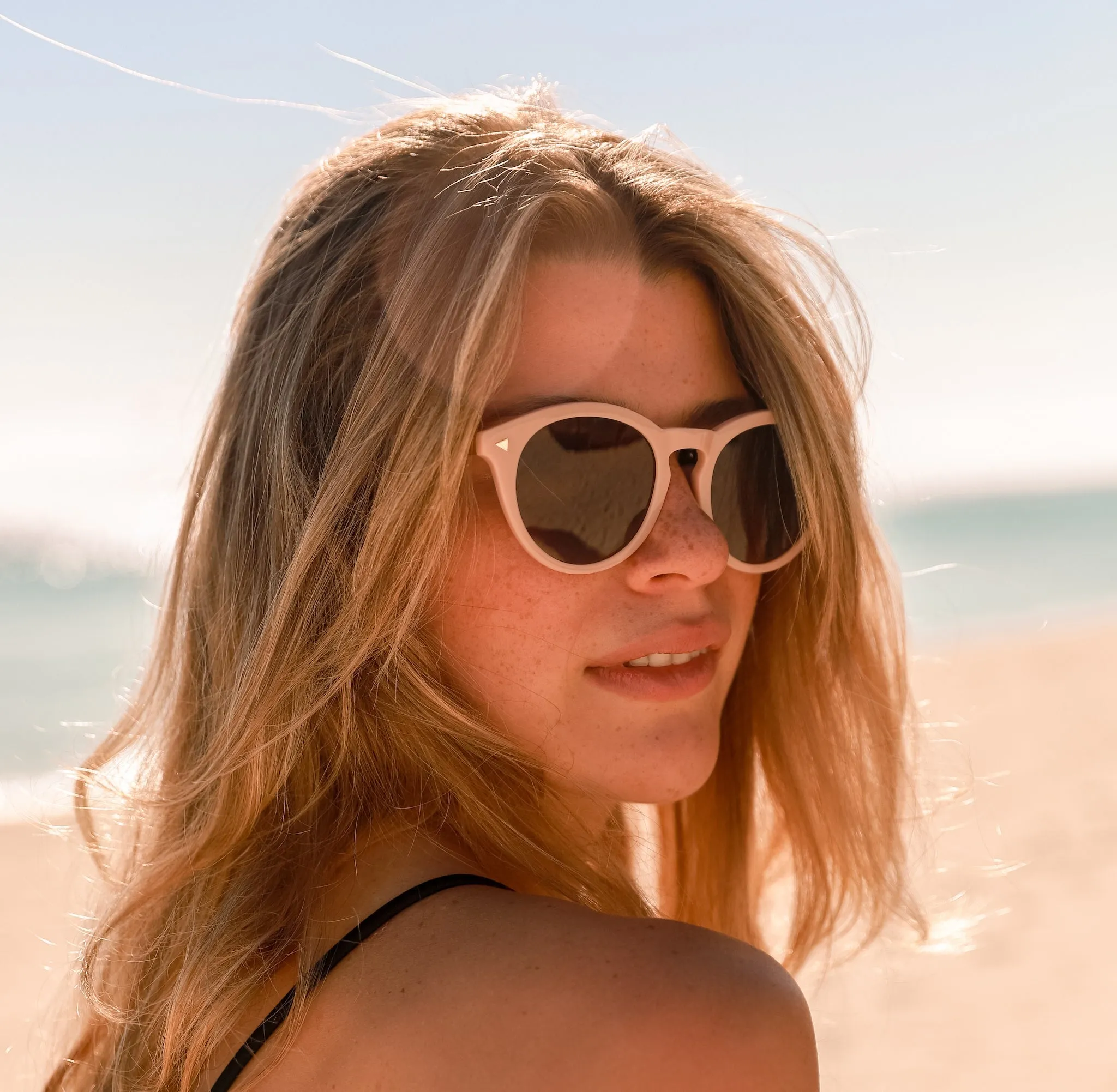 Biscayners Sunrise Pink Women's Sunglasses sold by Zulily product image thumbnail 3