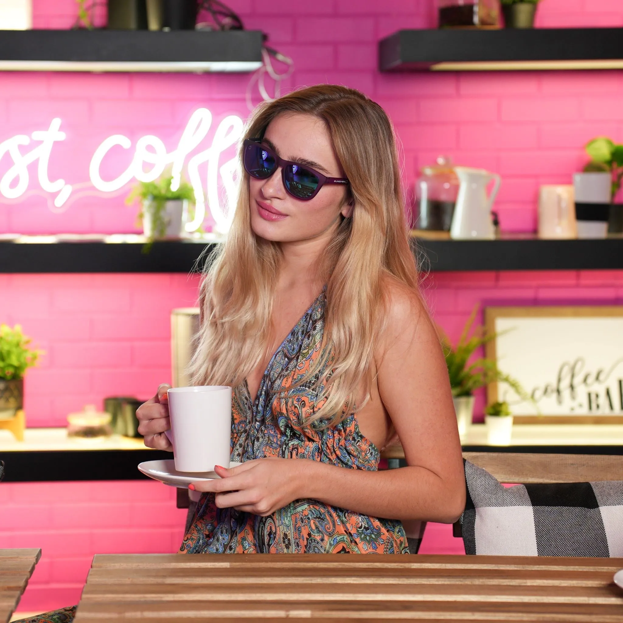 Sundaze Rays Maui Wowie Women's Sunglasses sold by Zulily product image thumbnail 2