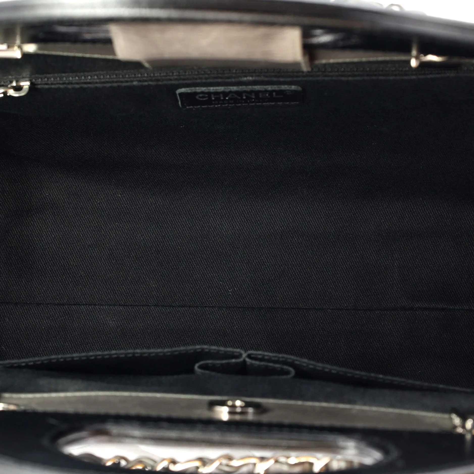 Pre-Loved Chanel CC Delivery Tote Quilted Glazed Calfskin Small sold by Zulily product image thumbnail 5