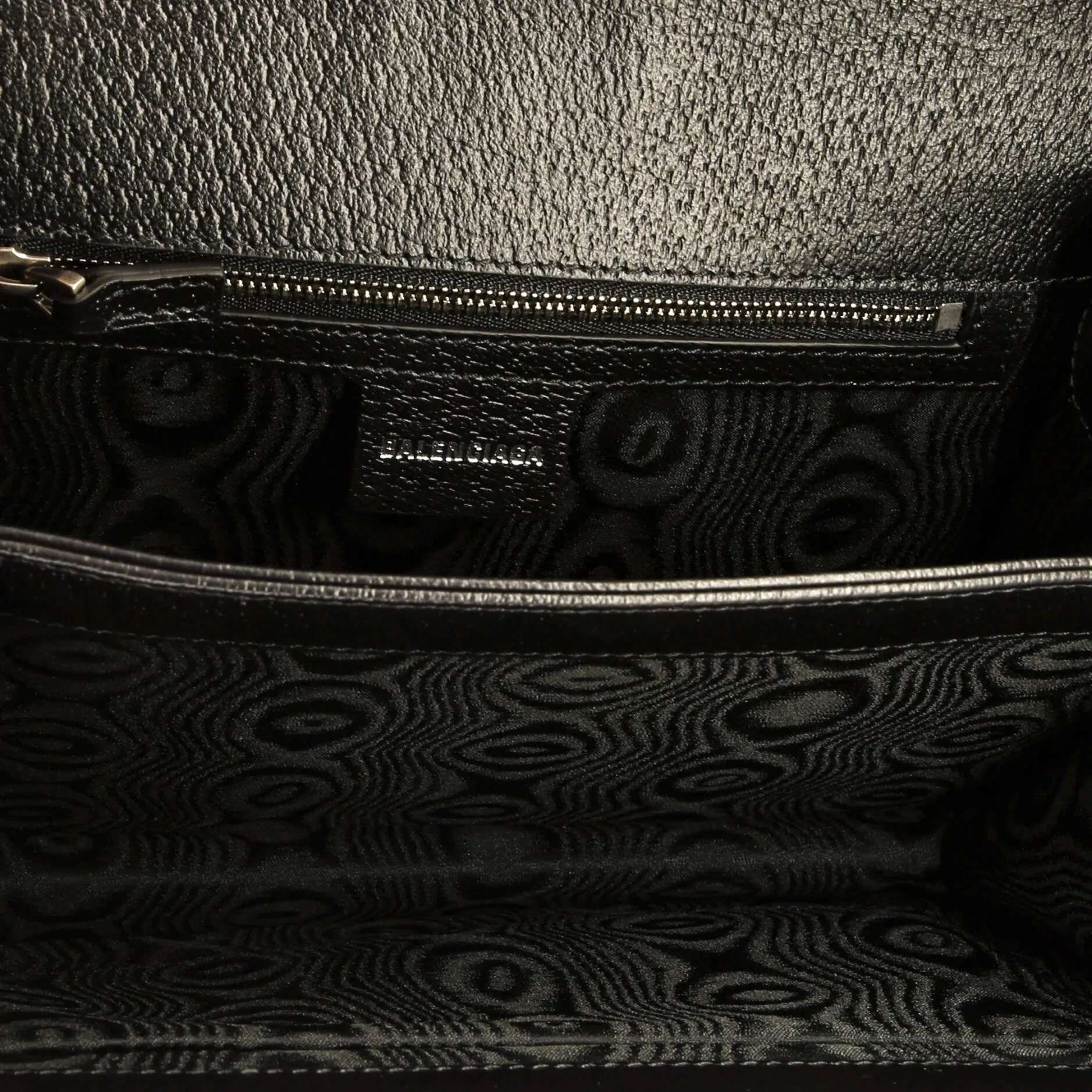 Pre-Loved Gucci x Gucci The Hacker Project Top Handle Bag BB Coated Canvas Small sold by Zulily product image thumbnail 5