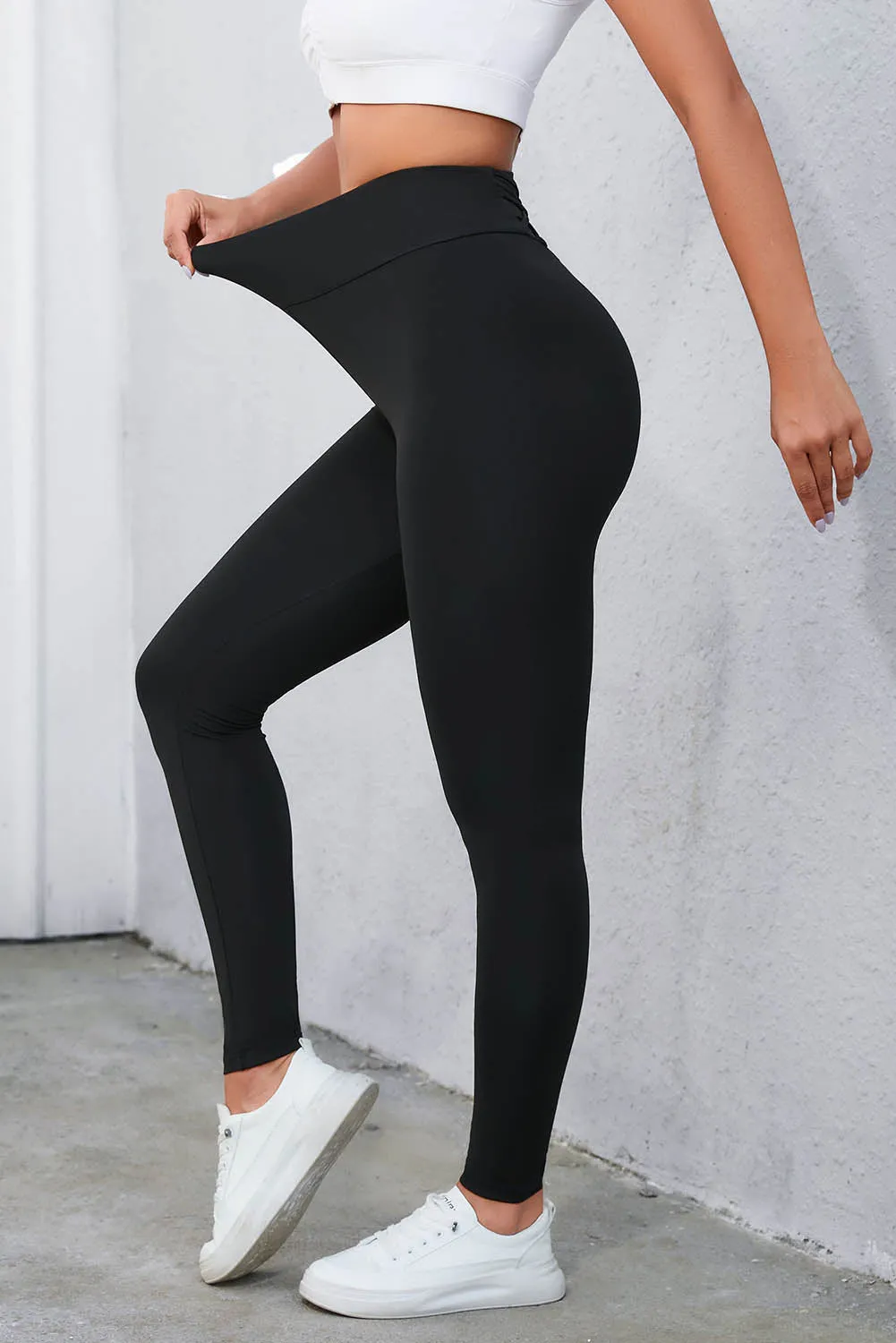 Charlee Tummy Control High Waist Leggings by Threaded Pear sold by Zulily product image thumbnail 4