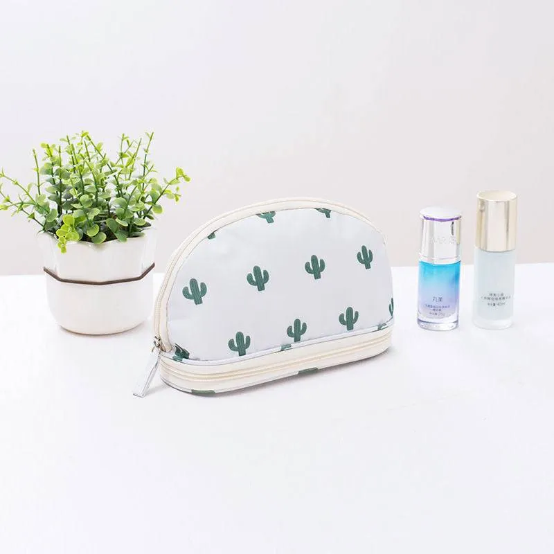 Portable Makeup Bags by Threaded Pear sold by Zulily product image thumbnail 4