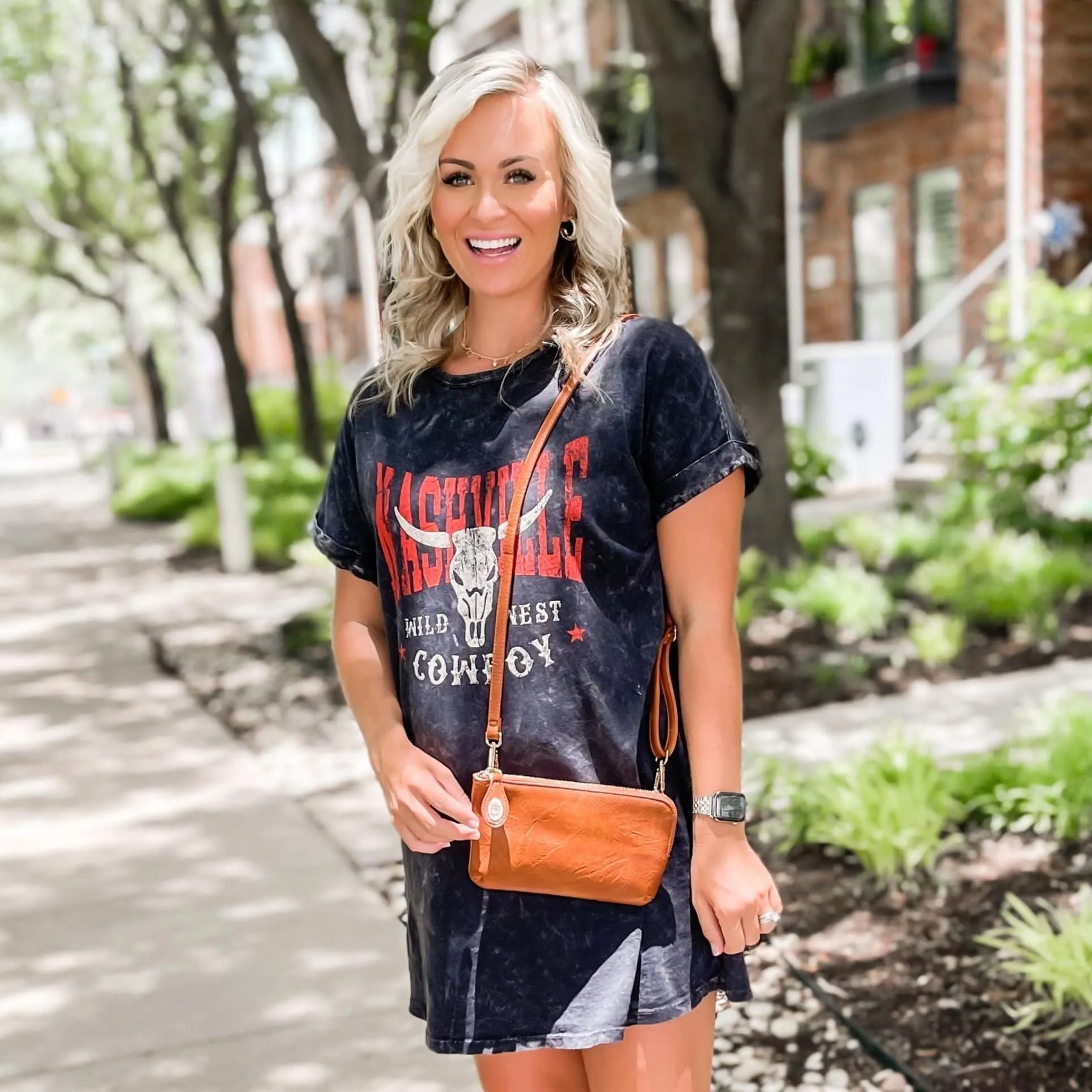 Allie Clutch by Threaded Pear sold by Zulily product image thumbnail 2