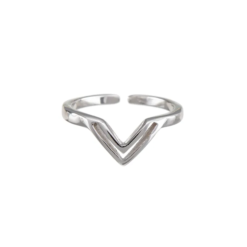 Sterling Silver Chevron Toe Ring sold by Zulily
