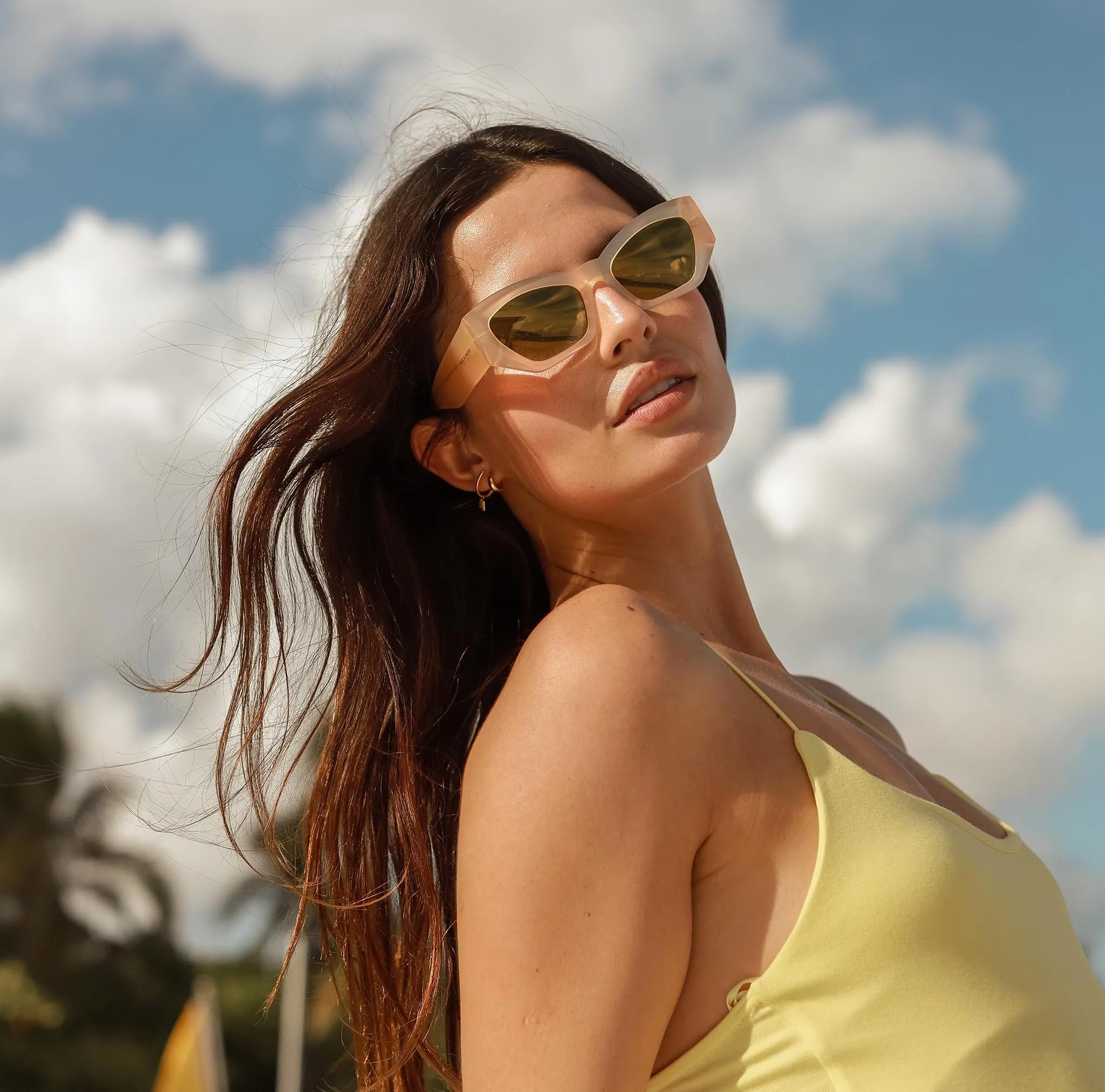 Biscayners Hampton Yellow Women's Sunglasses sold by Zulily product image thumbnail 5