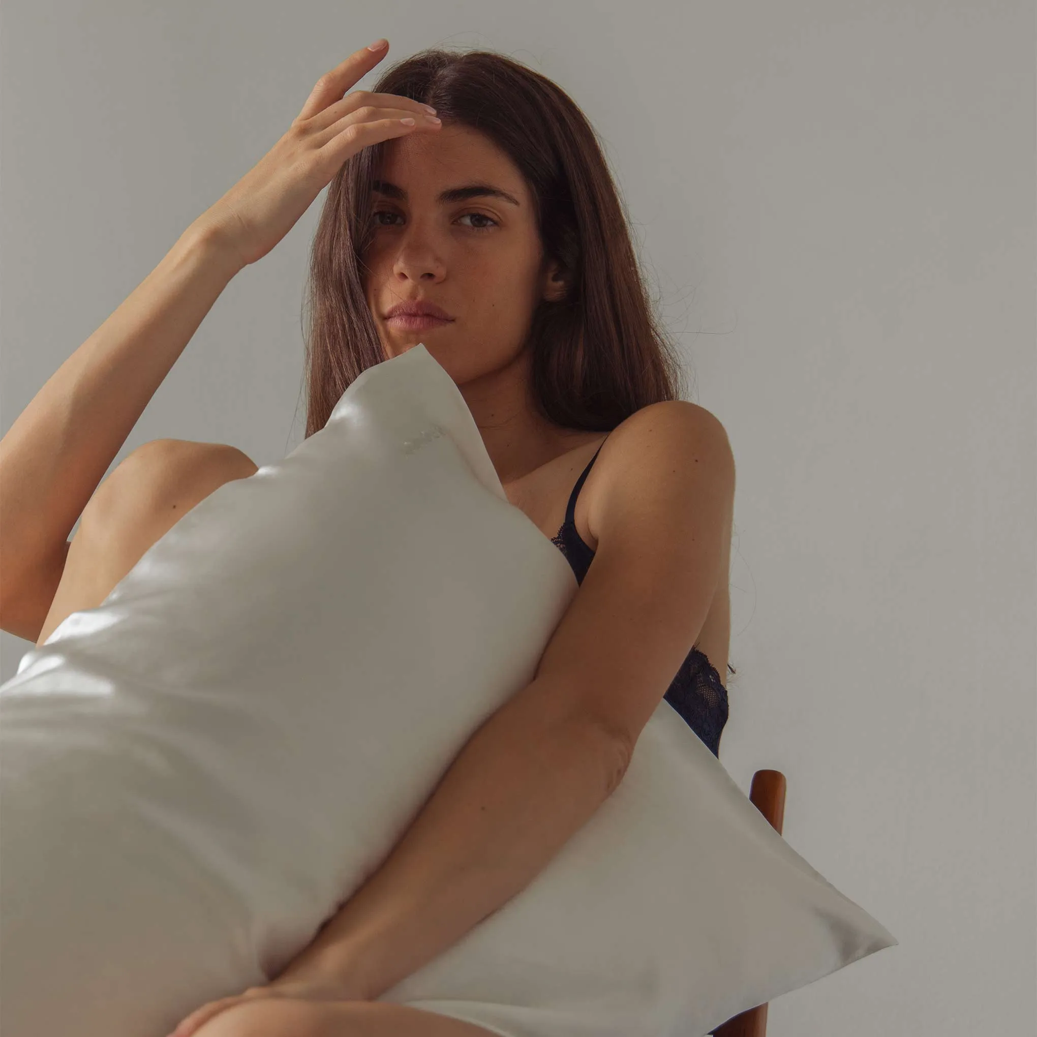 Drowsy Sleep Co. Akoya Pearl Silk Pillowcase sold by Zulily product image thumbnail 2