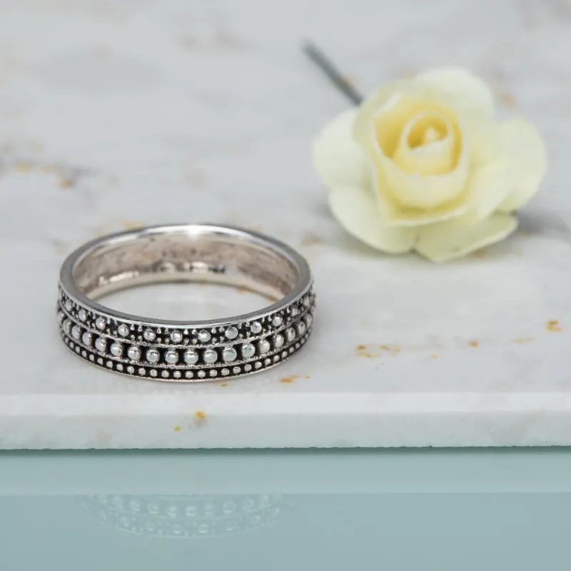 Sterling Silver Oxidized Triangle-Layer Circle Ring sold by Zulily