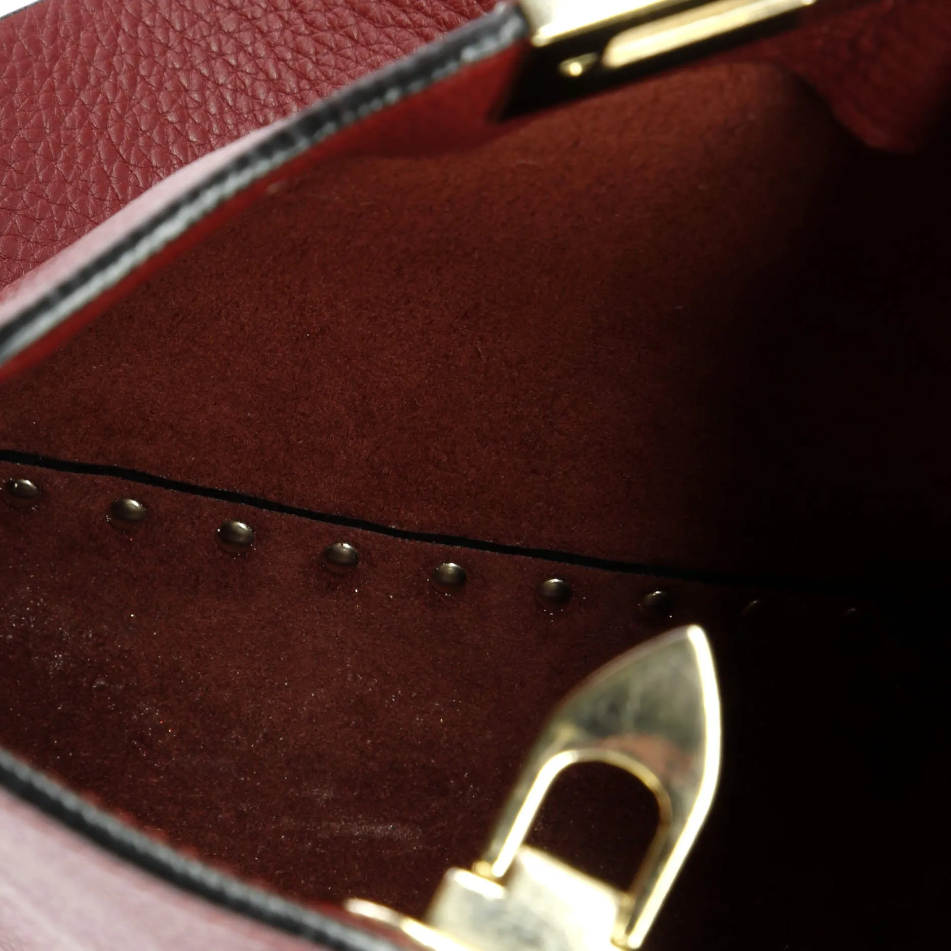 Pre-Loved Valentino Rockstud Flip Lock Messenger Bag Leather Mini sold by Zulily product image thumbnail 5