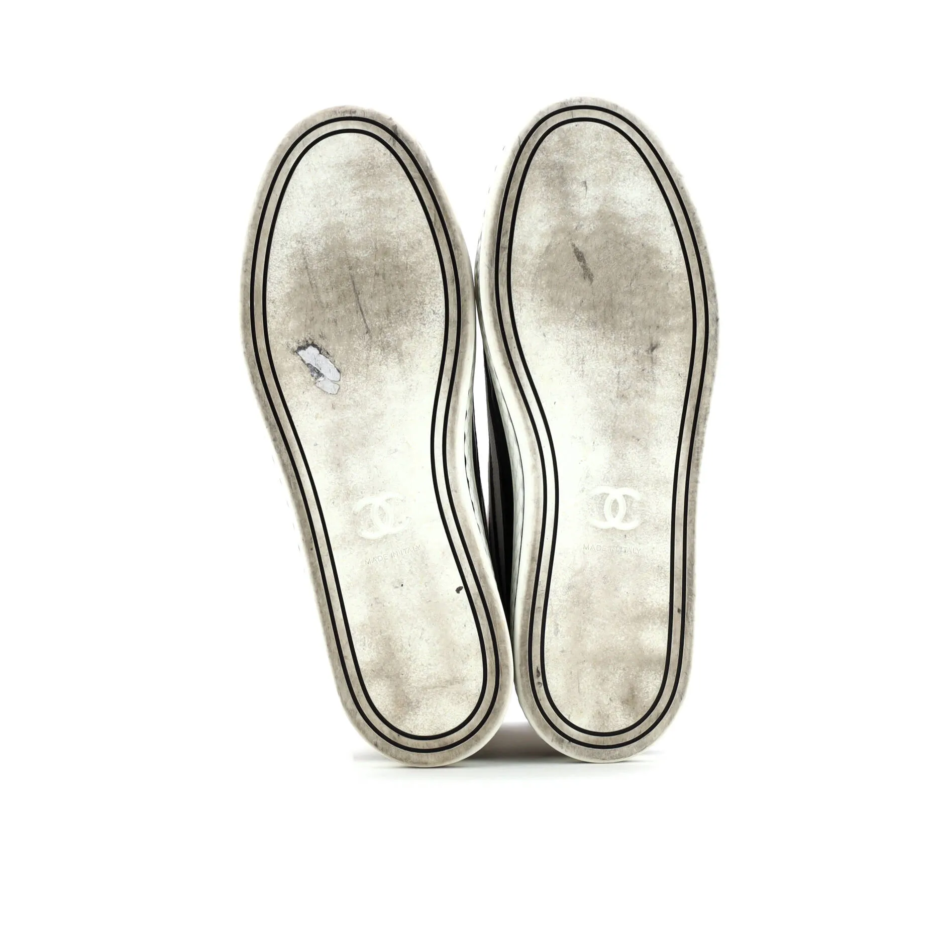 Pre-Loved Chanel Women's CC Cap Toe High-Top Sneakers Canvas and Leather sold by Zulily product image thumbnail 4