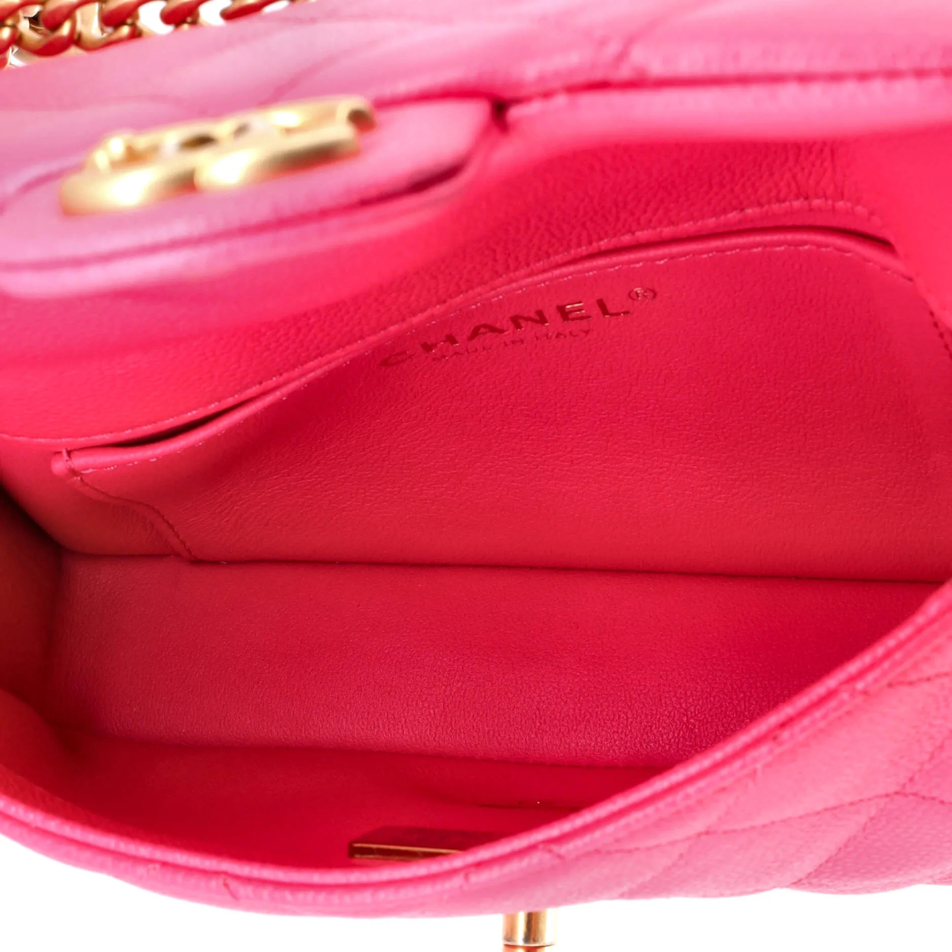 Pre-Loved Chanel Sweet Heart Chain Flap Bag Quilted Caviar Mini sold by Zulily product image thumbnail 5