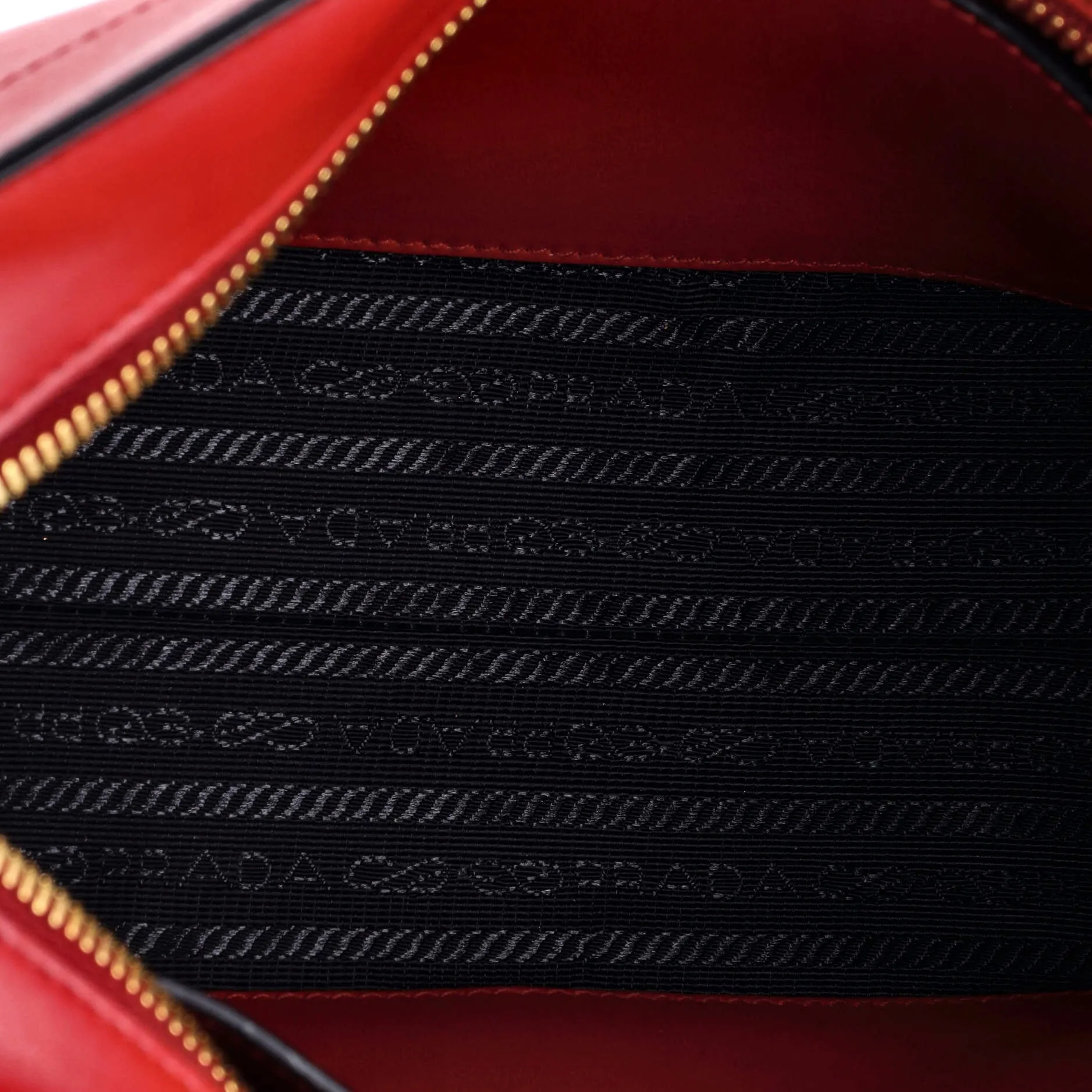 Pre-Loved Prada Bibliotheque Crossbody Saffiano Leather sold by Zulily product image thumbnail 5