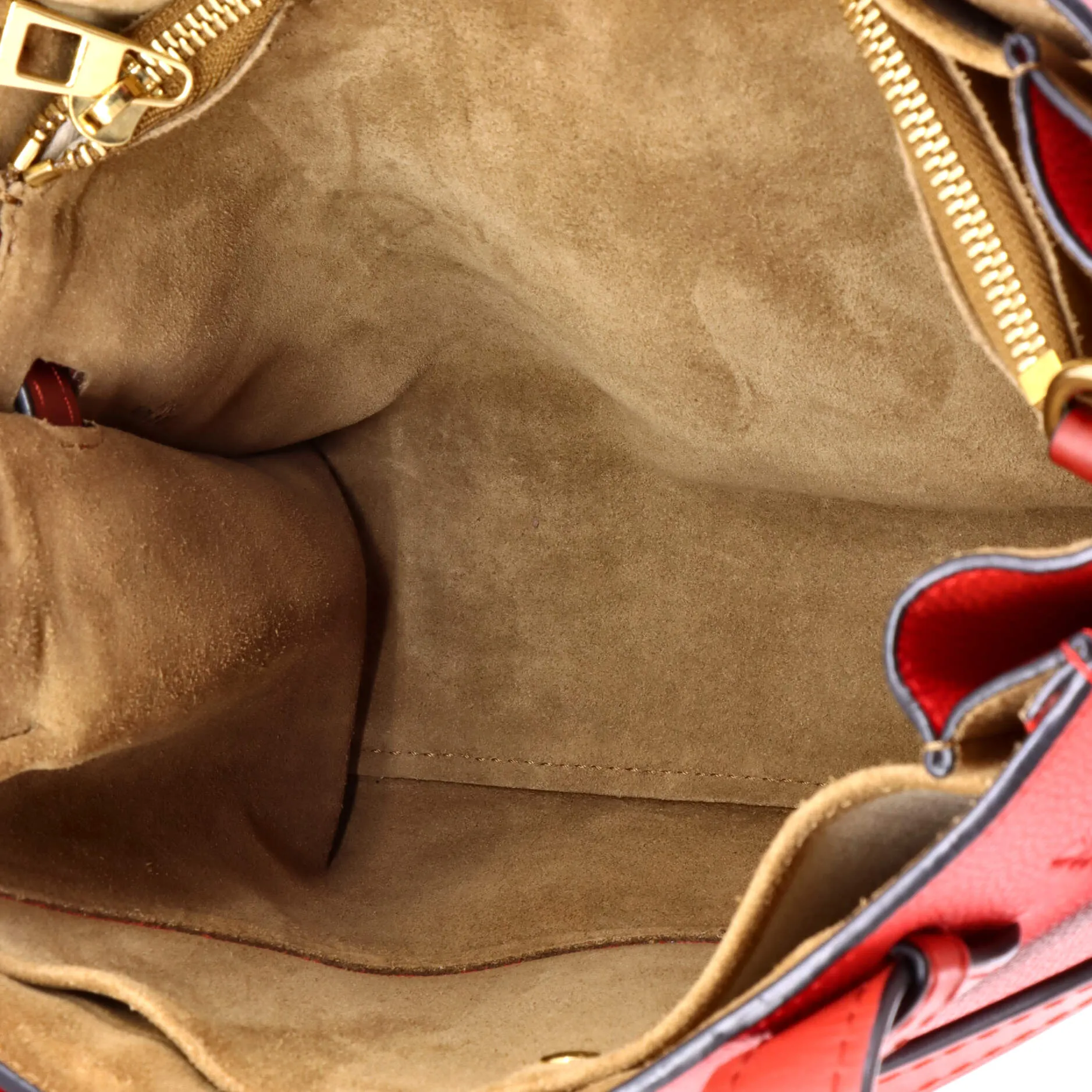 Pre-Loved Loewe Gate Tote Leather Small sold by Zulily product image thumbnail 5