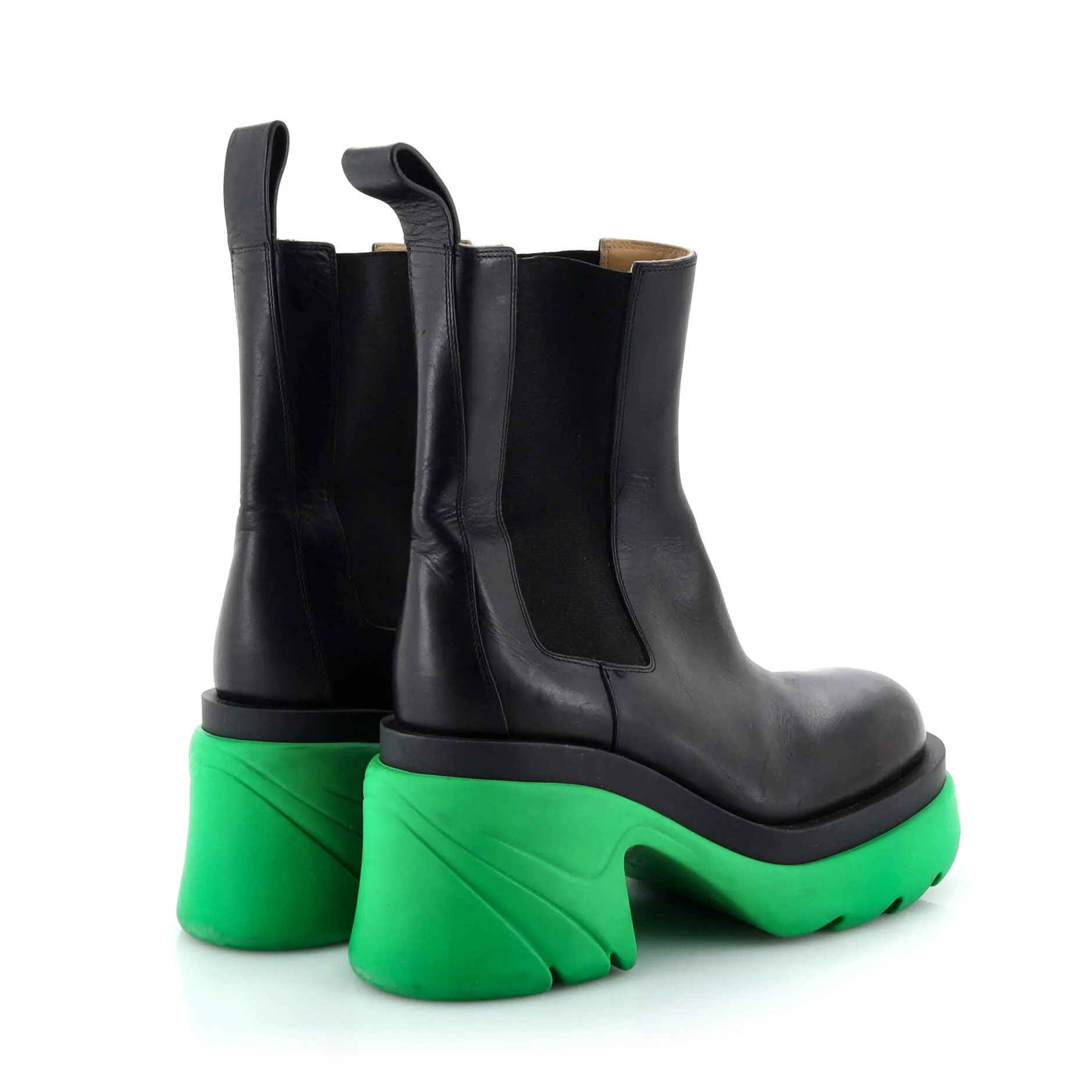 Pre-Loved Bottega Veneta Women's The Flash Chelsea Boots Leather sold by Zulily product image thumbnail 2