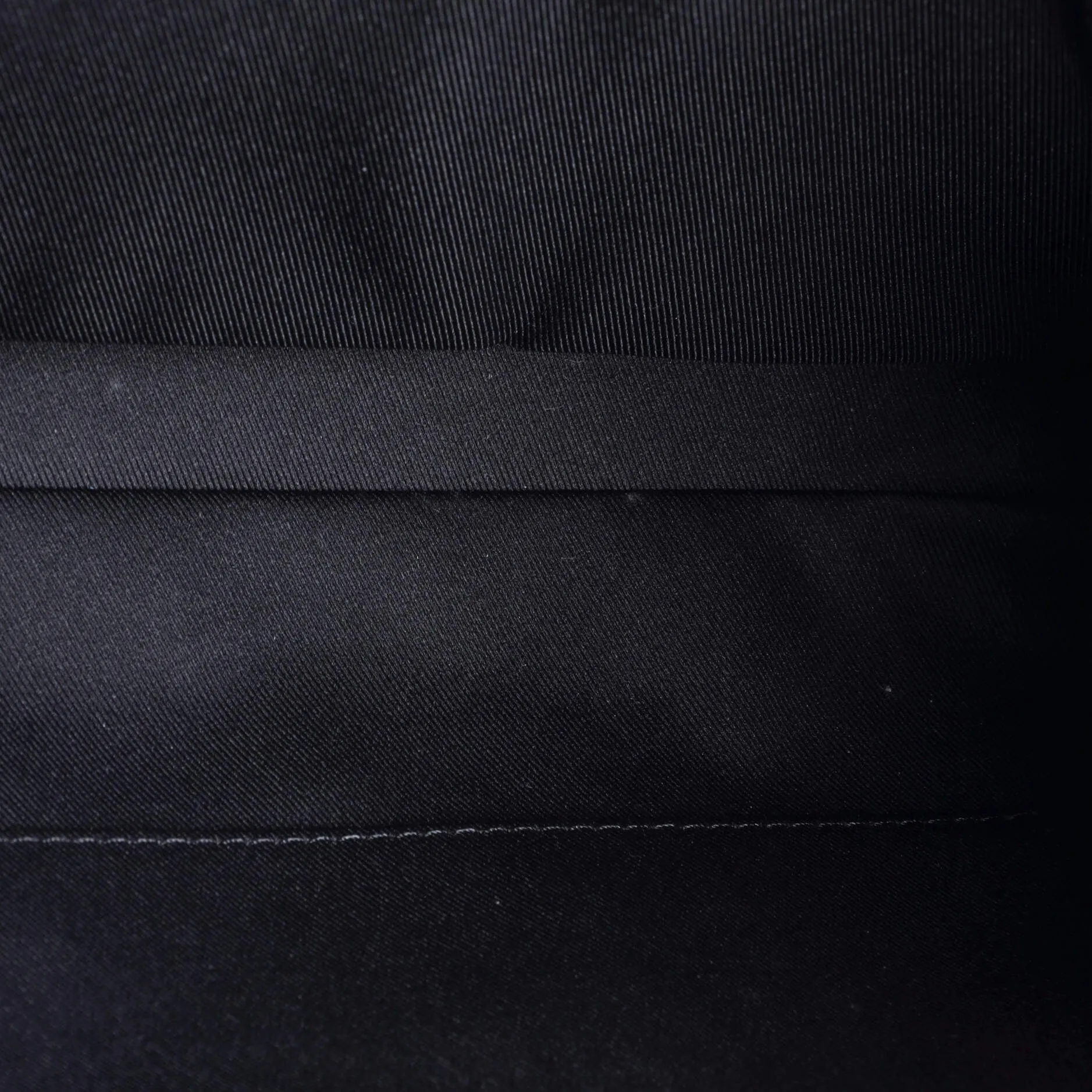 Pre-Loved Louis Vuitton Anton Soft Briefcase Taiga Leather sold by Zulily product image thumbnail 5