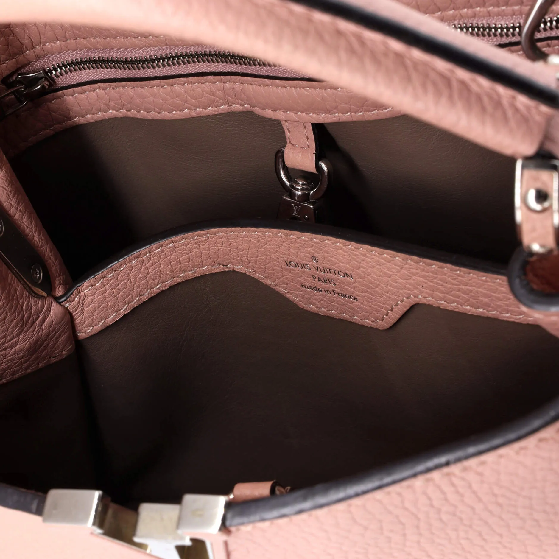 Pre-Loved Louis Vuitton Capucines Bag Leather BB sold by Zulily product image thumbnail 5