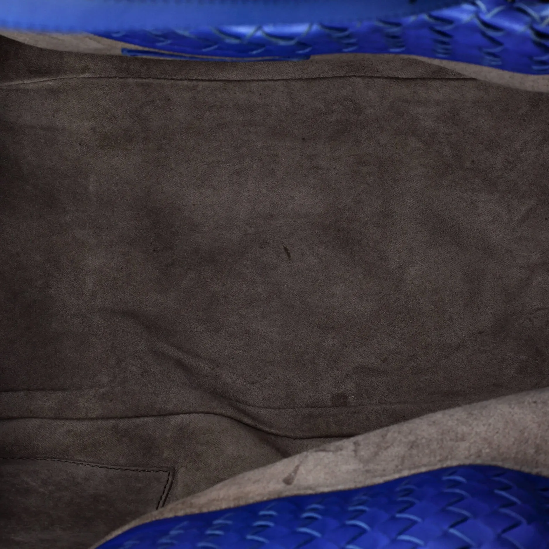 Pre-Loved Bottega Veneta A-Shape Tote Intrecciato Nappa Medium sold by Zulily product image thumbnail 5