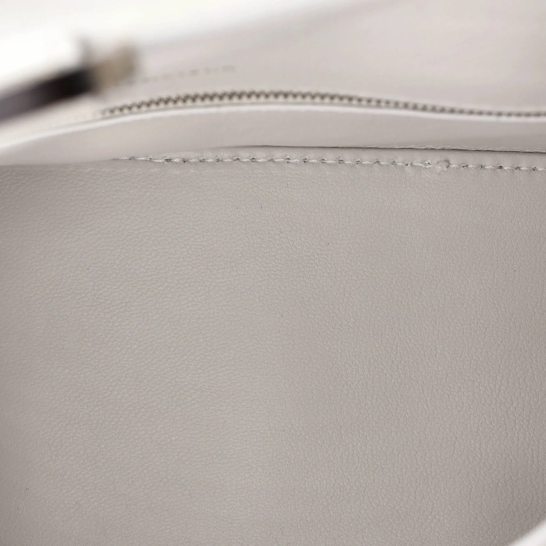 Pre-Loved Balenciaga Hourglass Top Handle Bag Crocodile Embossed Leather Small sold by Zulily product image thumbnail 5