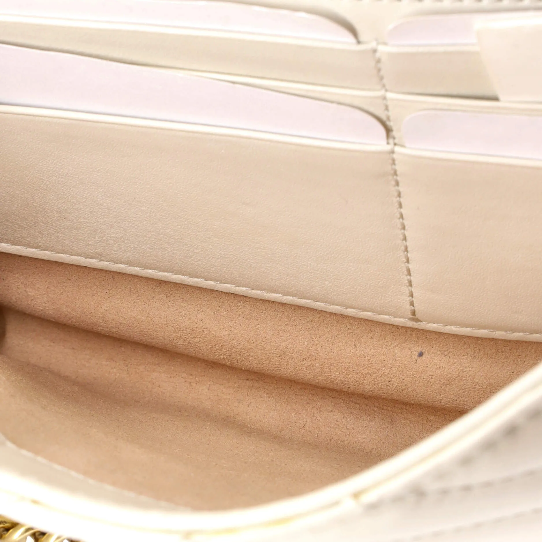 Pre-Loved Gucci GG Marmont Chain Wallet Matelasse Leather Mini sold by Zulily product image thumbnail 5