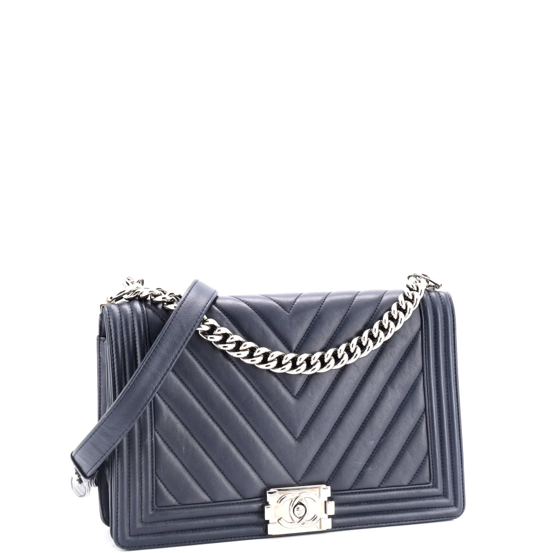 Pre-Loved Chanel Boy Flap Bag Chevron Calfskin New Medium sold by Zulily product image thumbnail 2
