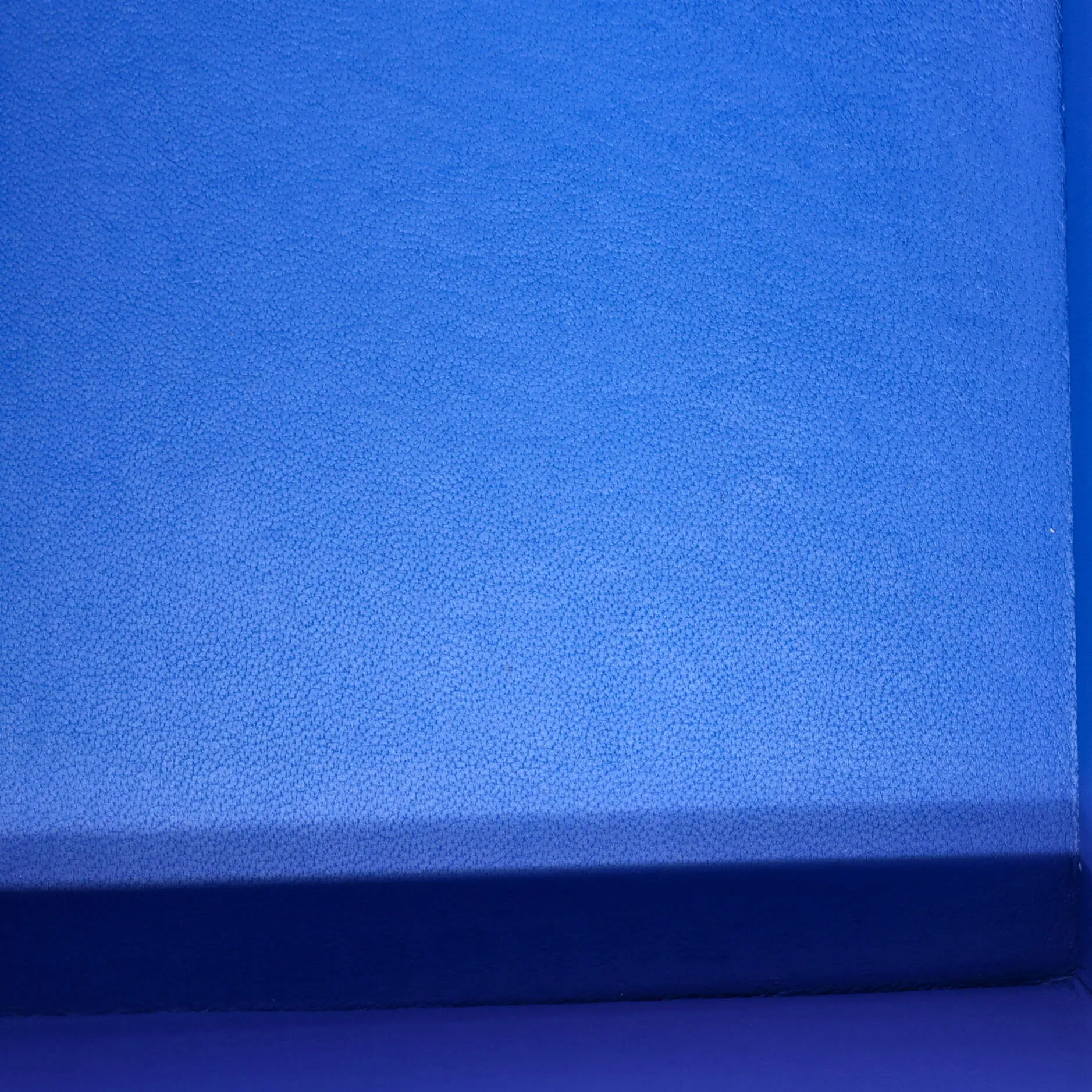 Pre-Loved Louis Vuitton Bleecker Box NM Bag Epi Leather sold by Zulily product image thumbnail 5