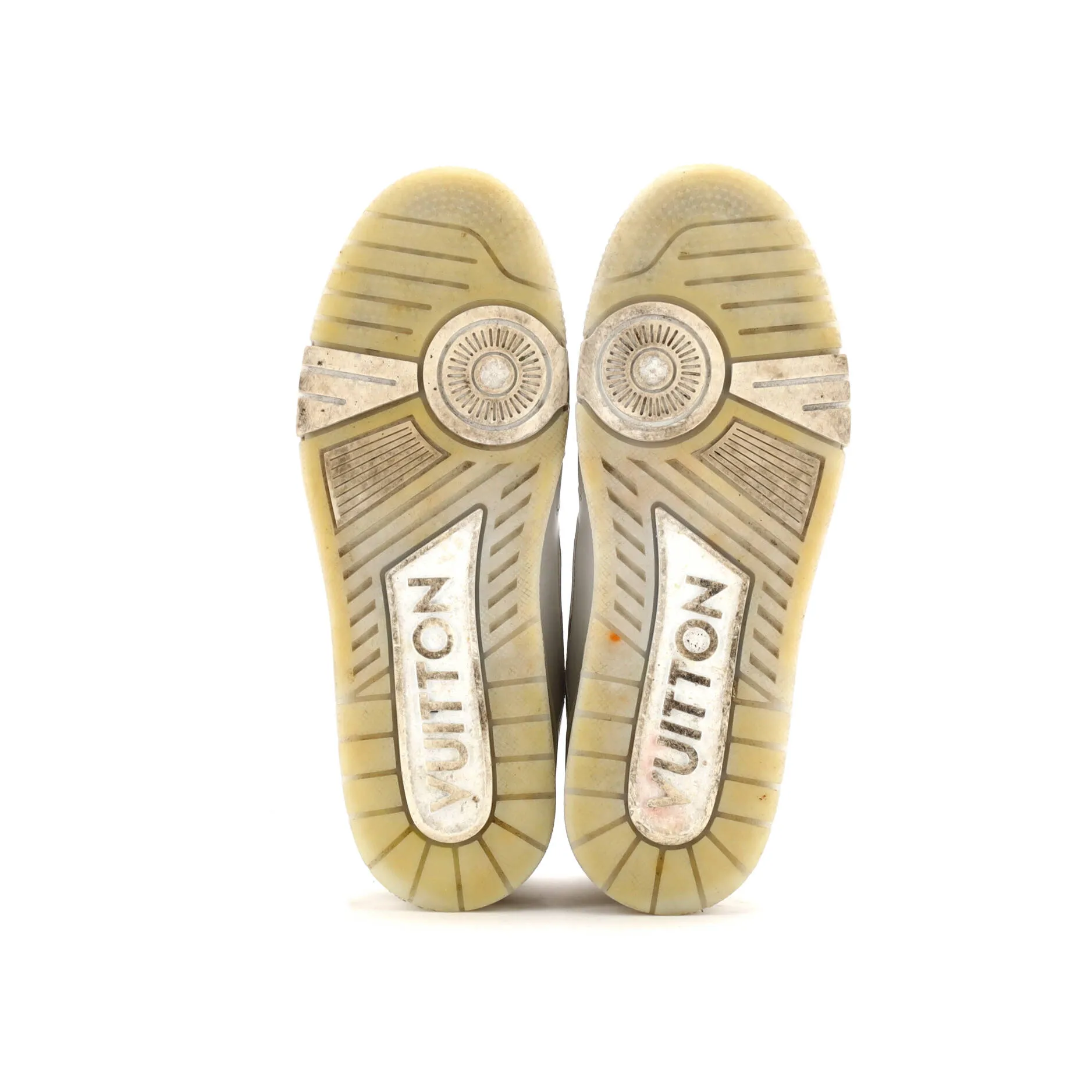 Pre-Loved Louis Vuitton Men's LV Trainer Sneakers Leather sold by Zulily product image thumbnail 4