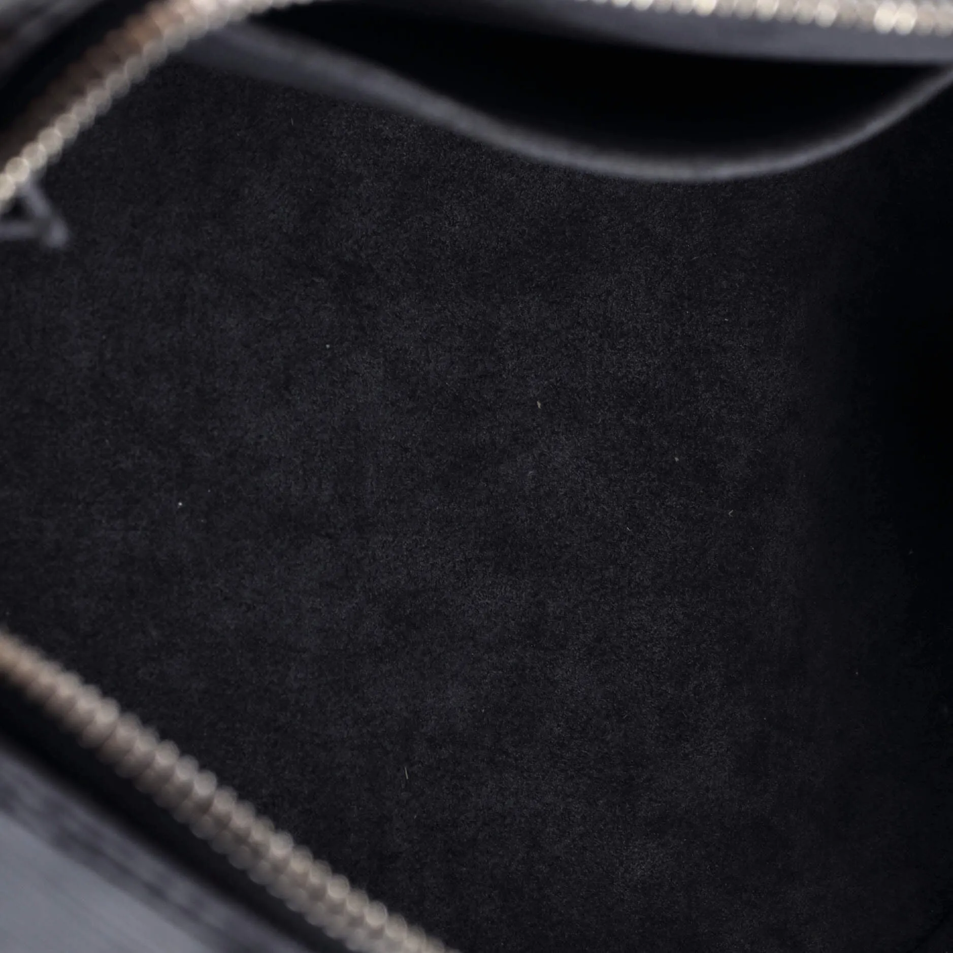 Pre-Loved Louis Vuitton Alma Handbag Epi Leather PM sold by Zulily product image thumbnail 5