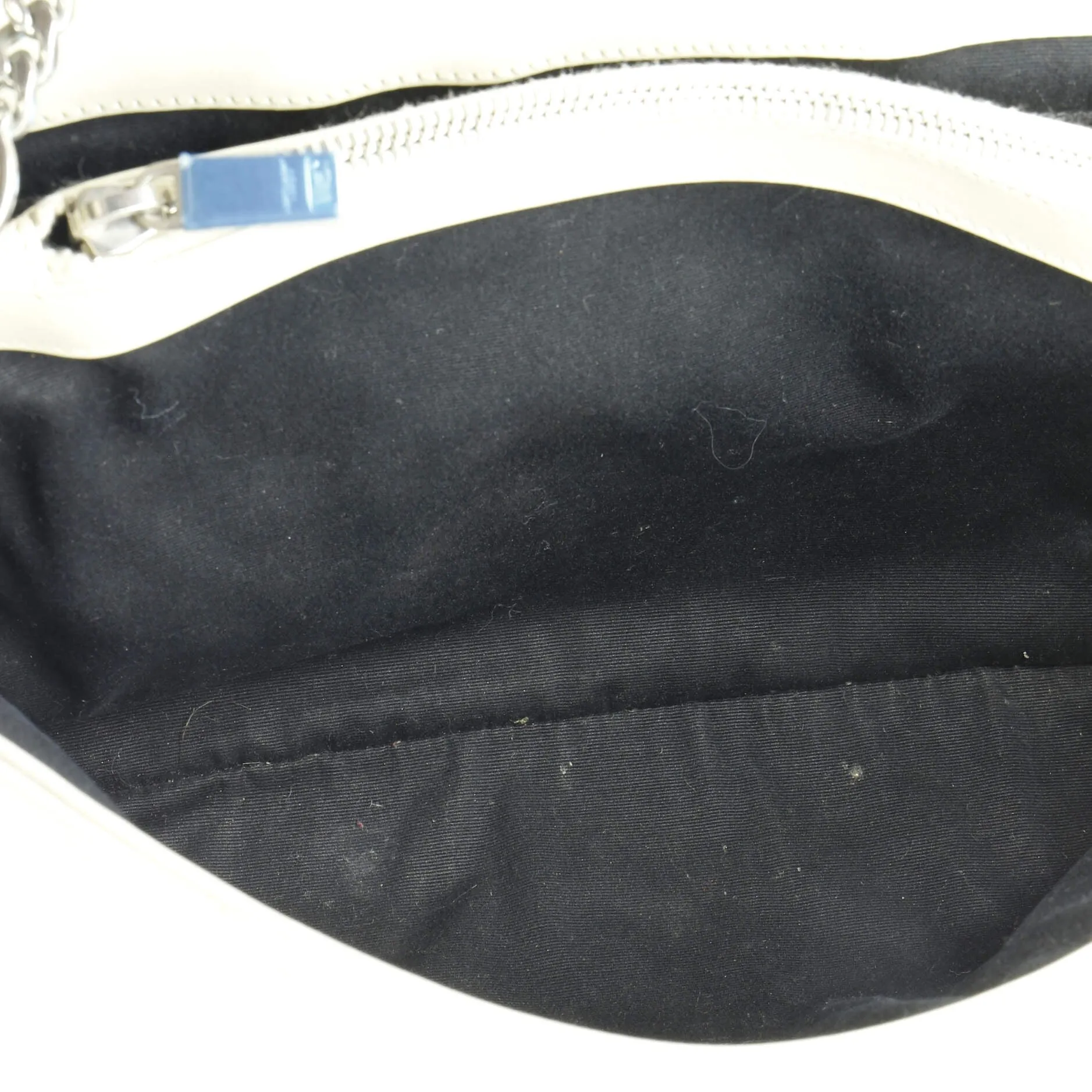 Pre-Loved Saint Laurent Loulou Shoulder Bag Matelasse Chevron Leather Medium sold by Zulily product image thumbnail 5