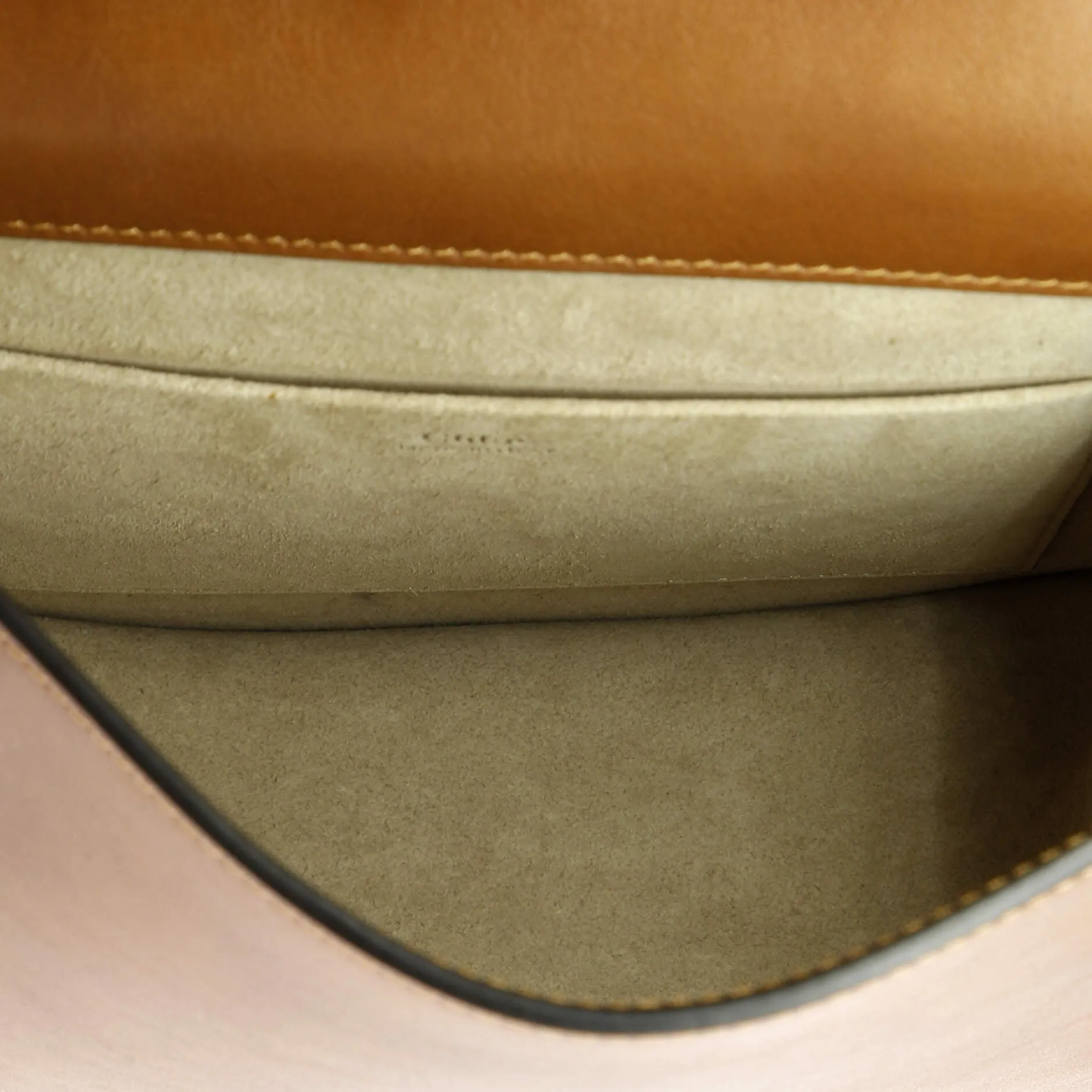 Pre-Loved Chloe Nile Crossbody Bag Leather Medium sold by Zulily product image thumbnail 5