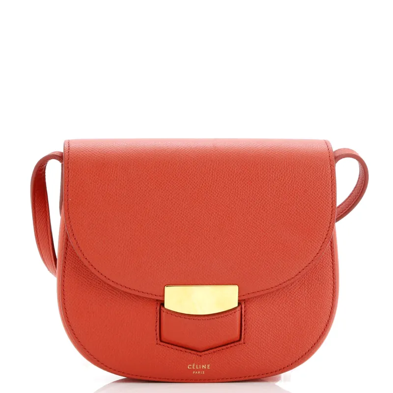 Pre-Loved Celine Trotteur Crossbody Bag Grainy Leather Small sold by Zulily