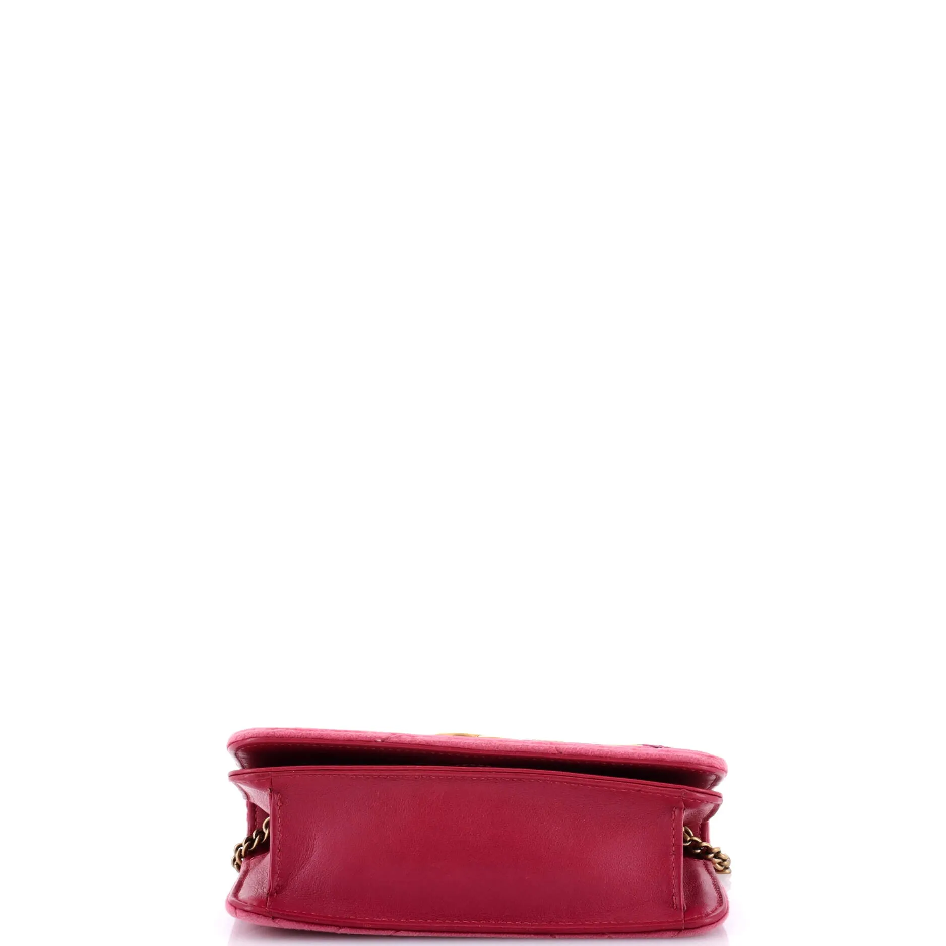 Pre-Loved Gucci GG Marmont Chain Flap Bag Embroidered Matelasse Velvet Mini sold by Zulily product image thumbnail 4