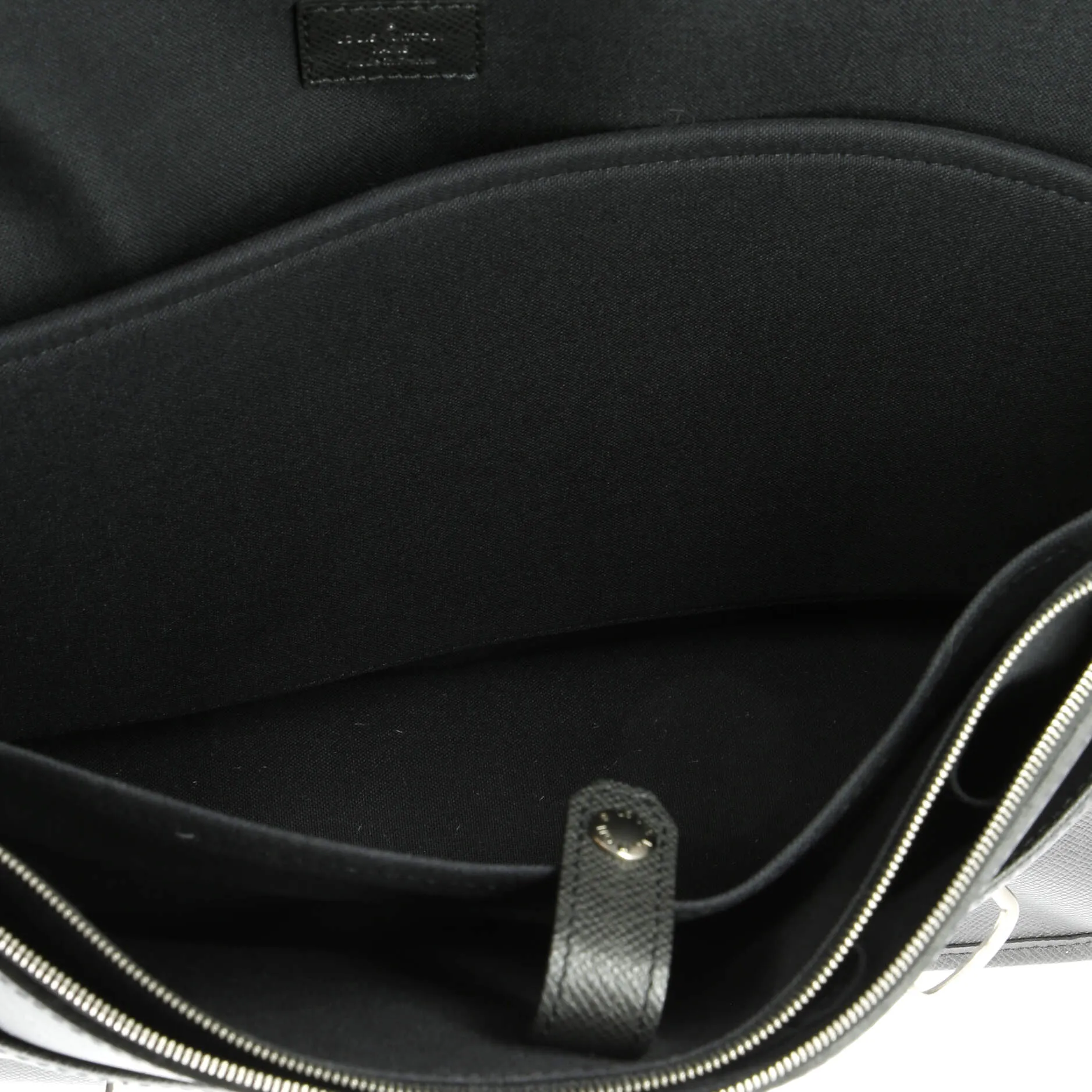 Pre-Loved Louis Vuitton Anton Briefcase Taiga Leather sold by Zulily product image thumbnail 5